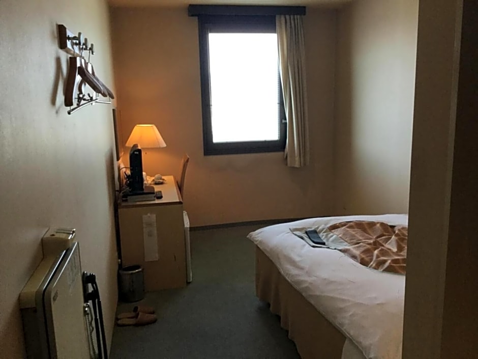 Hotel Four C'S 2*