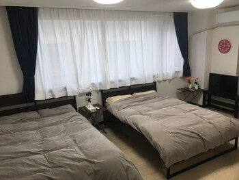 calm house beppumotomachi 0*