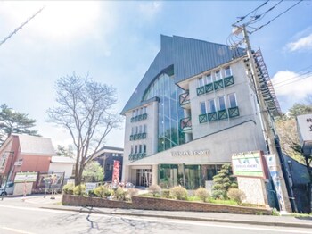 Livemax Resort Kusatsuonsen 2*