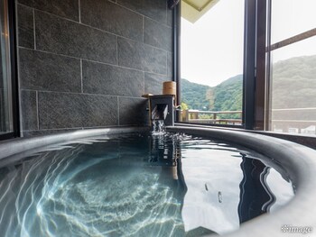 Livemax Resort Kusatsuonsen 2*