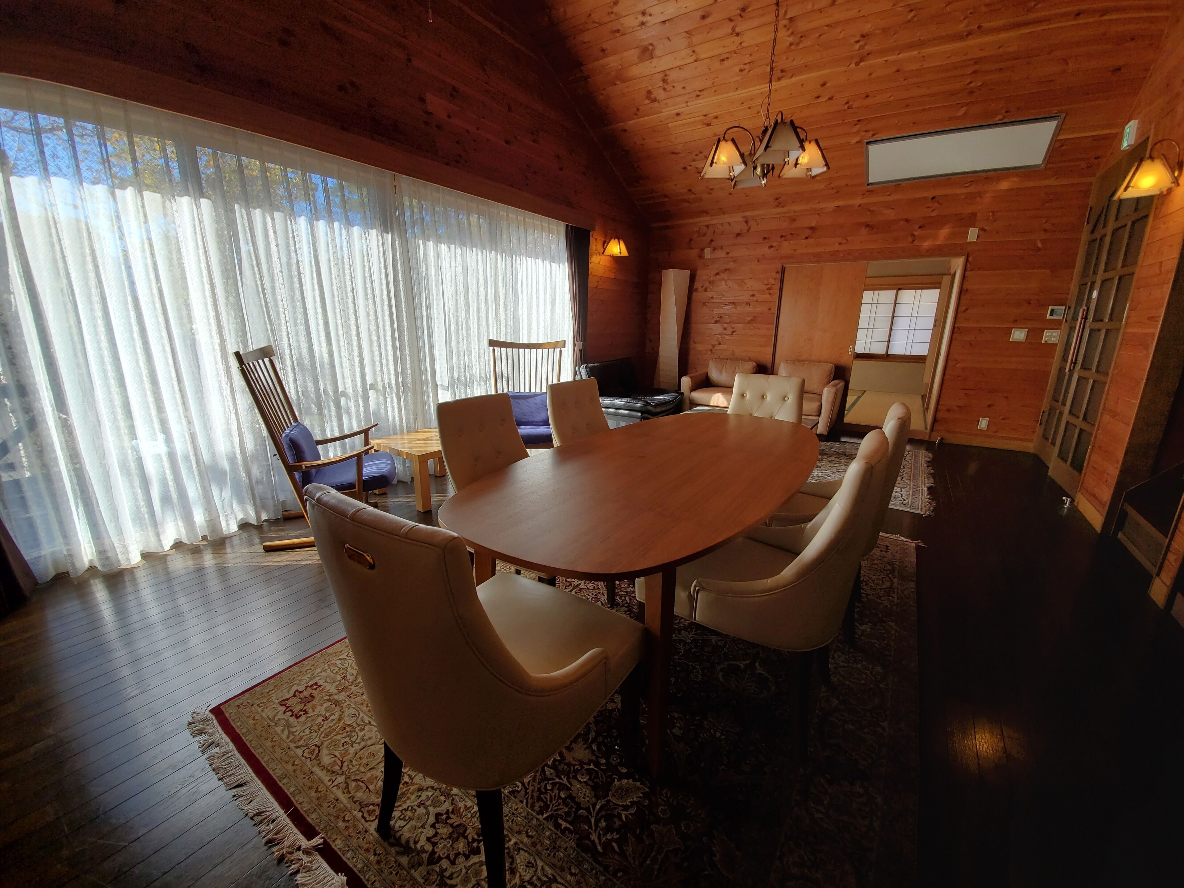 Lodge Atelier 0*