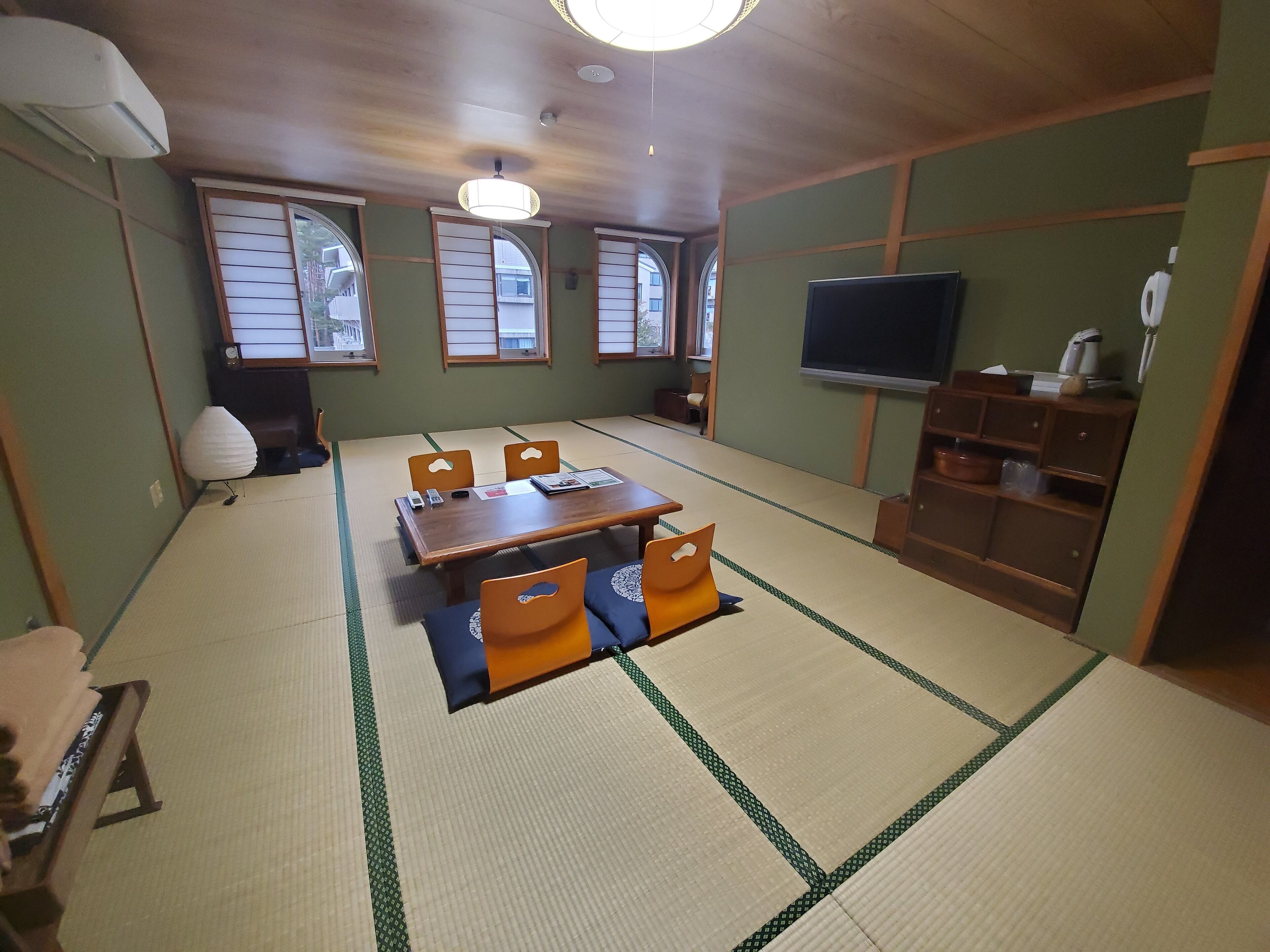 Lodge Atelier 0*