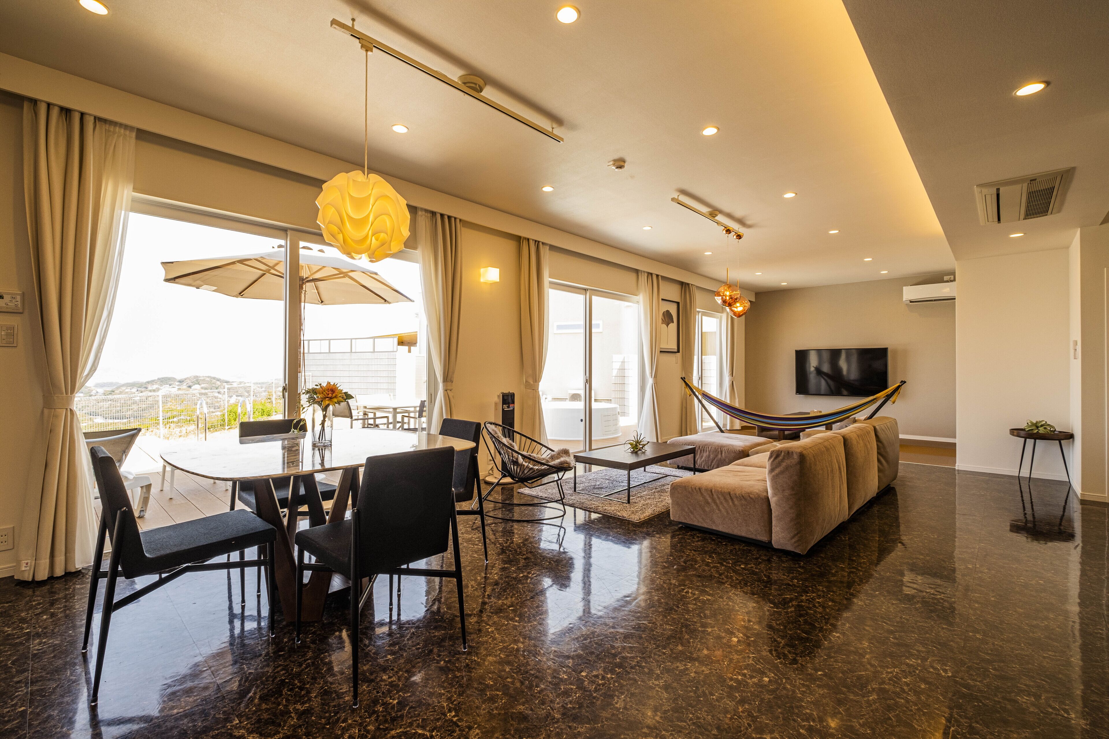 Crystal Villa SHIRAHAMA 3*