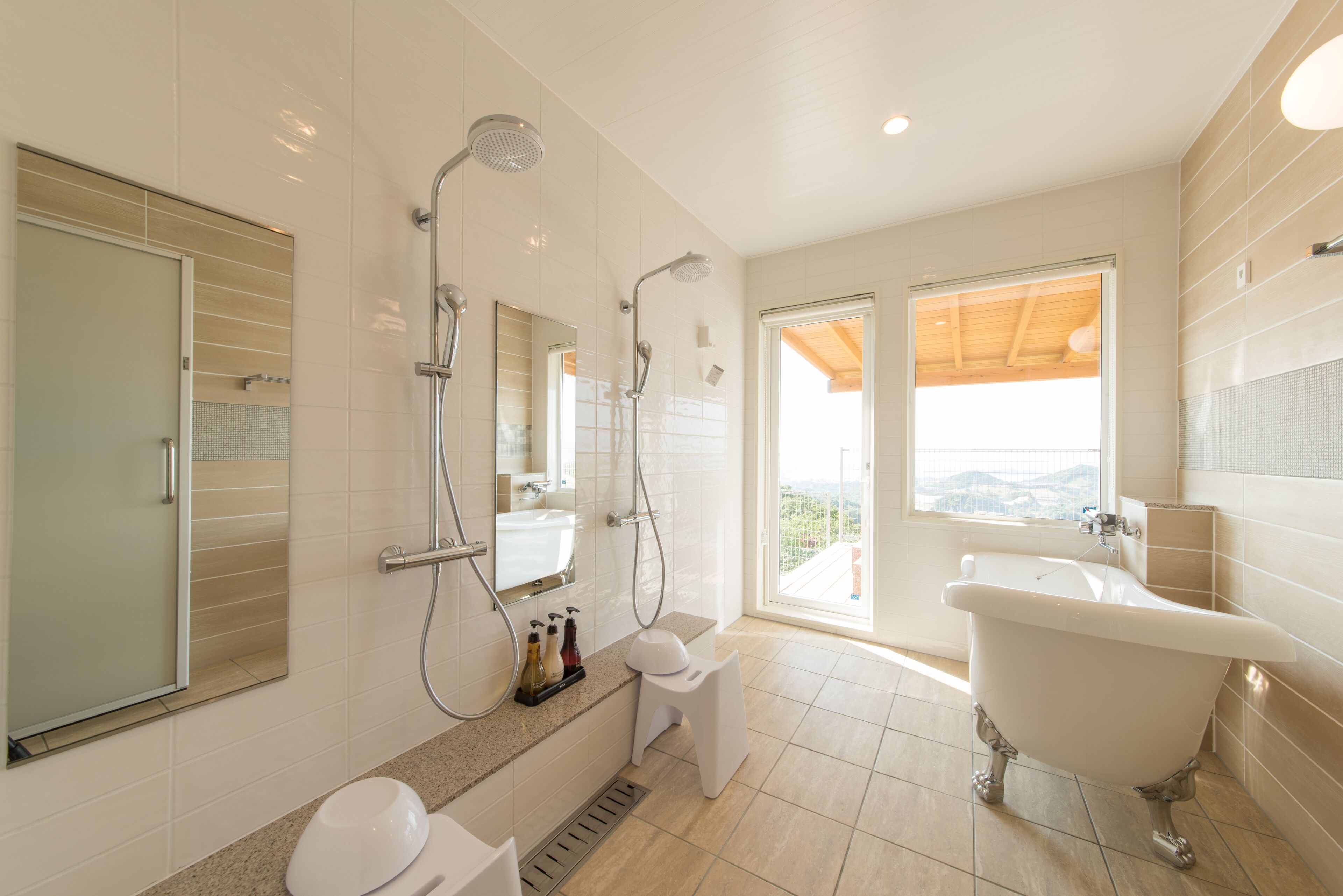 Crystal Villa SHIRAHAMA 3*