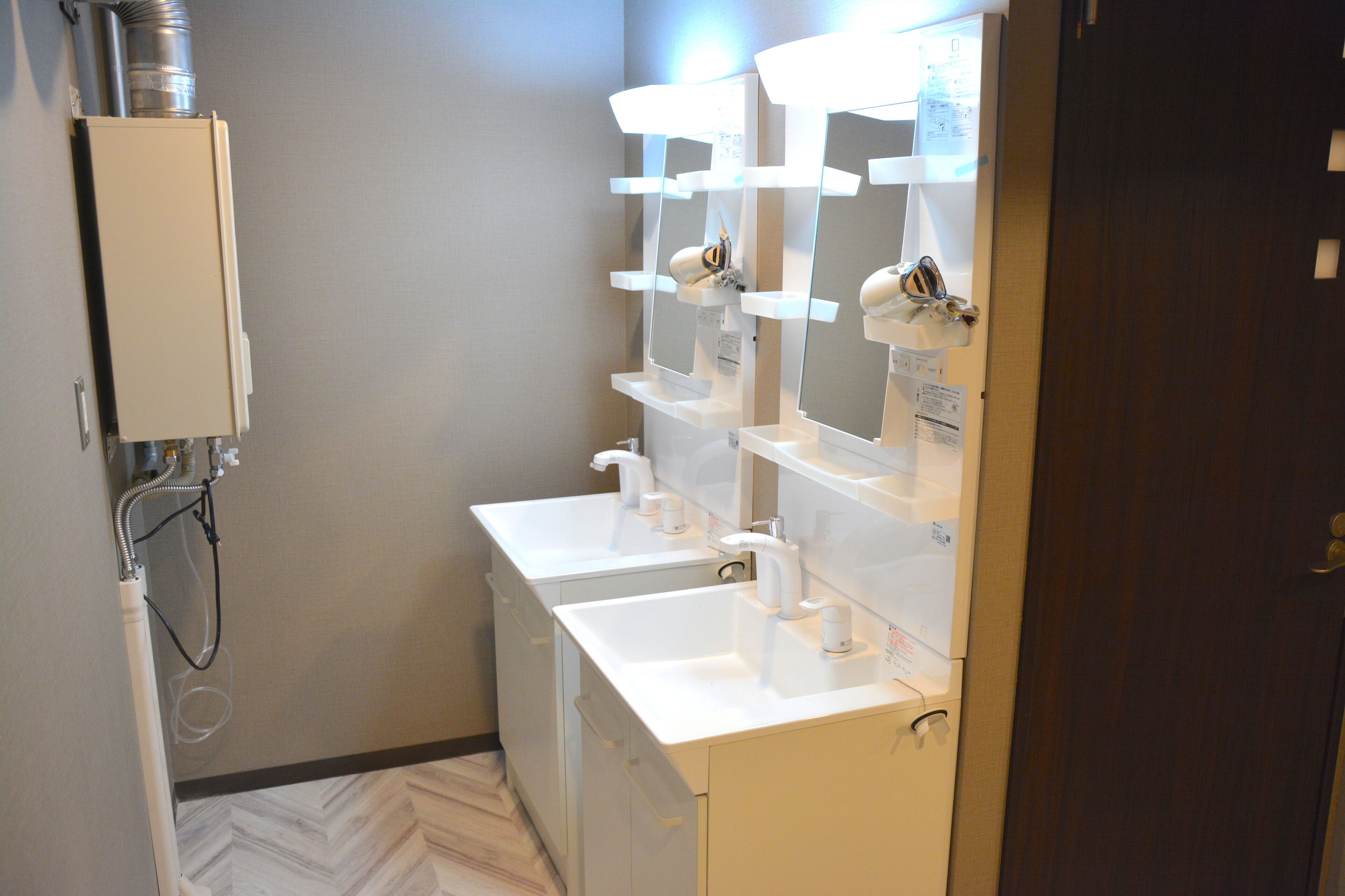 Economy Hotel Upashi 0*