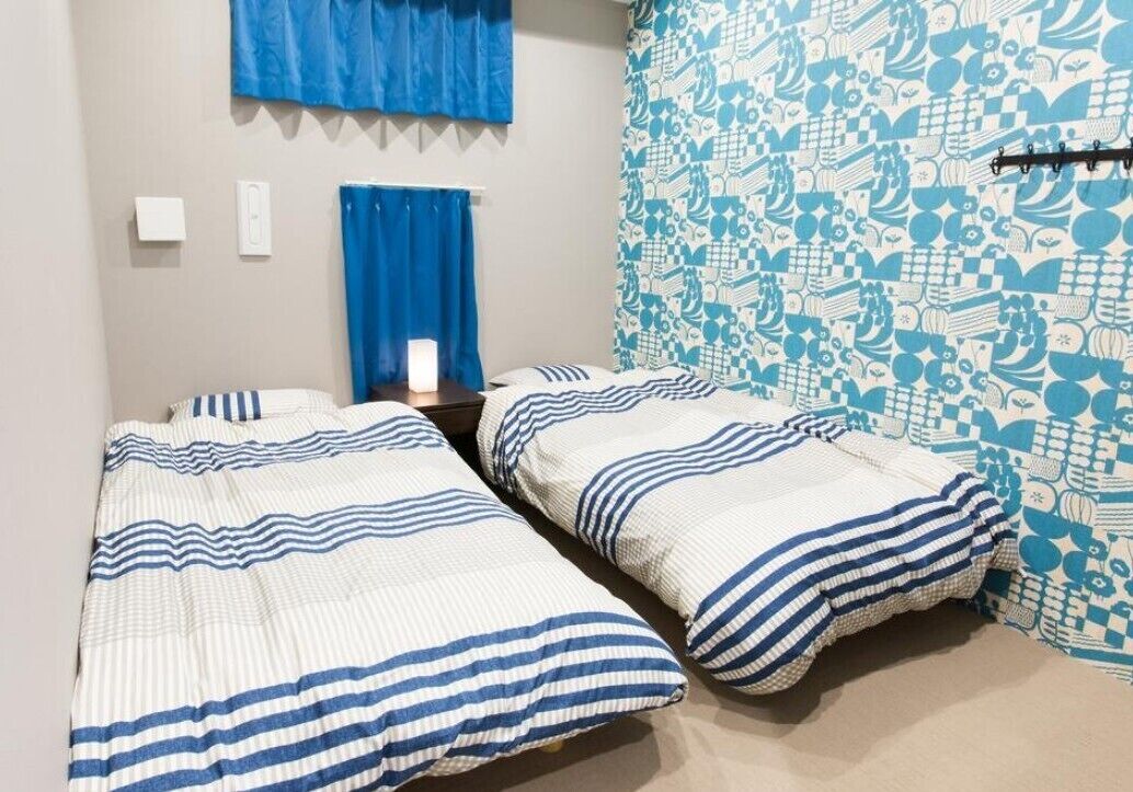 Hotel Hangout - Hostel 2*