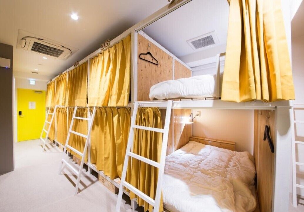 Hotel Hangout - Hostel 2*