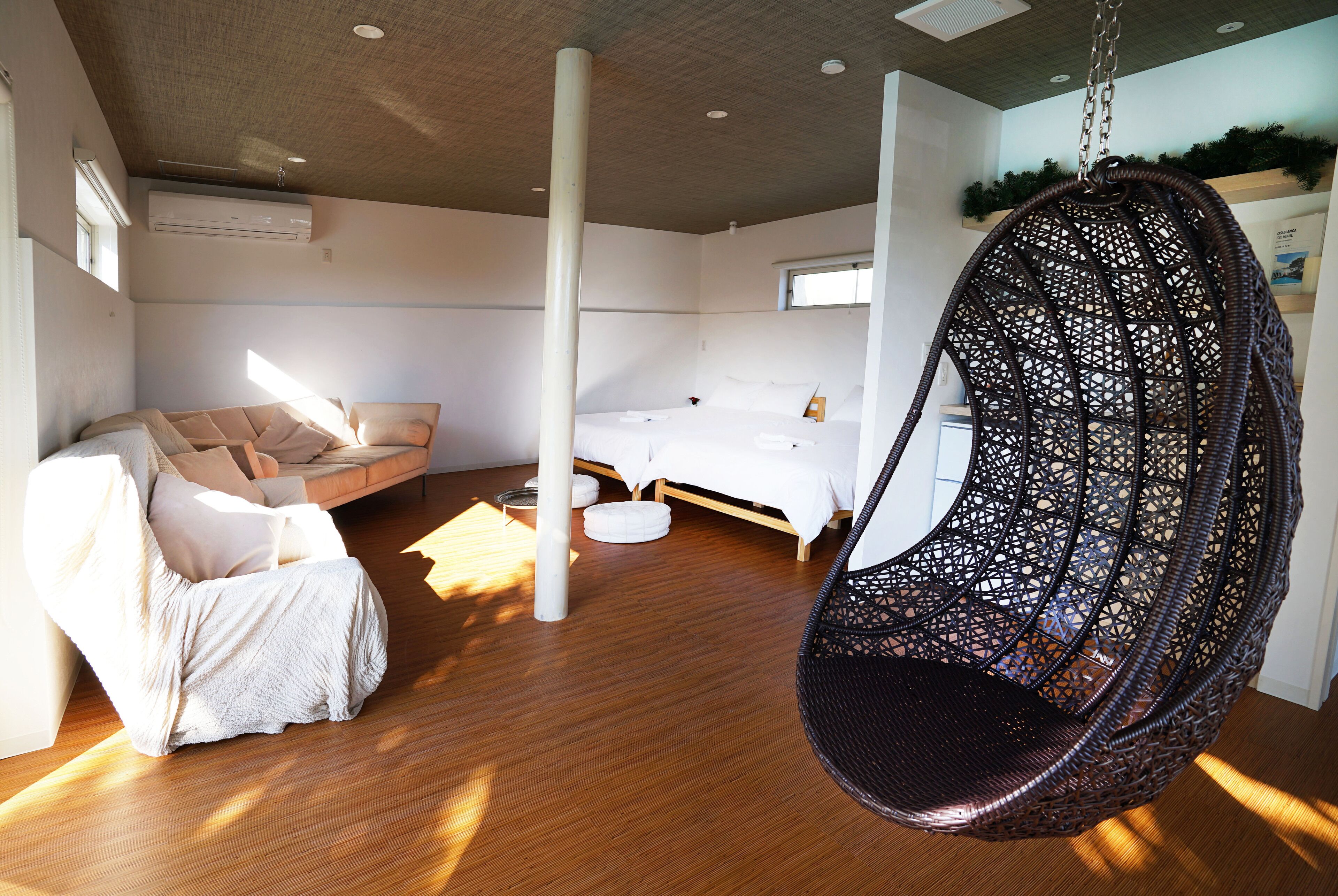 Casablanca Pool House 0*