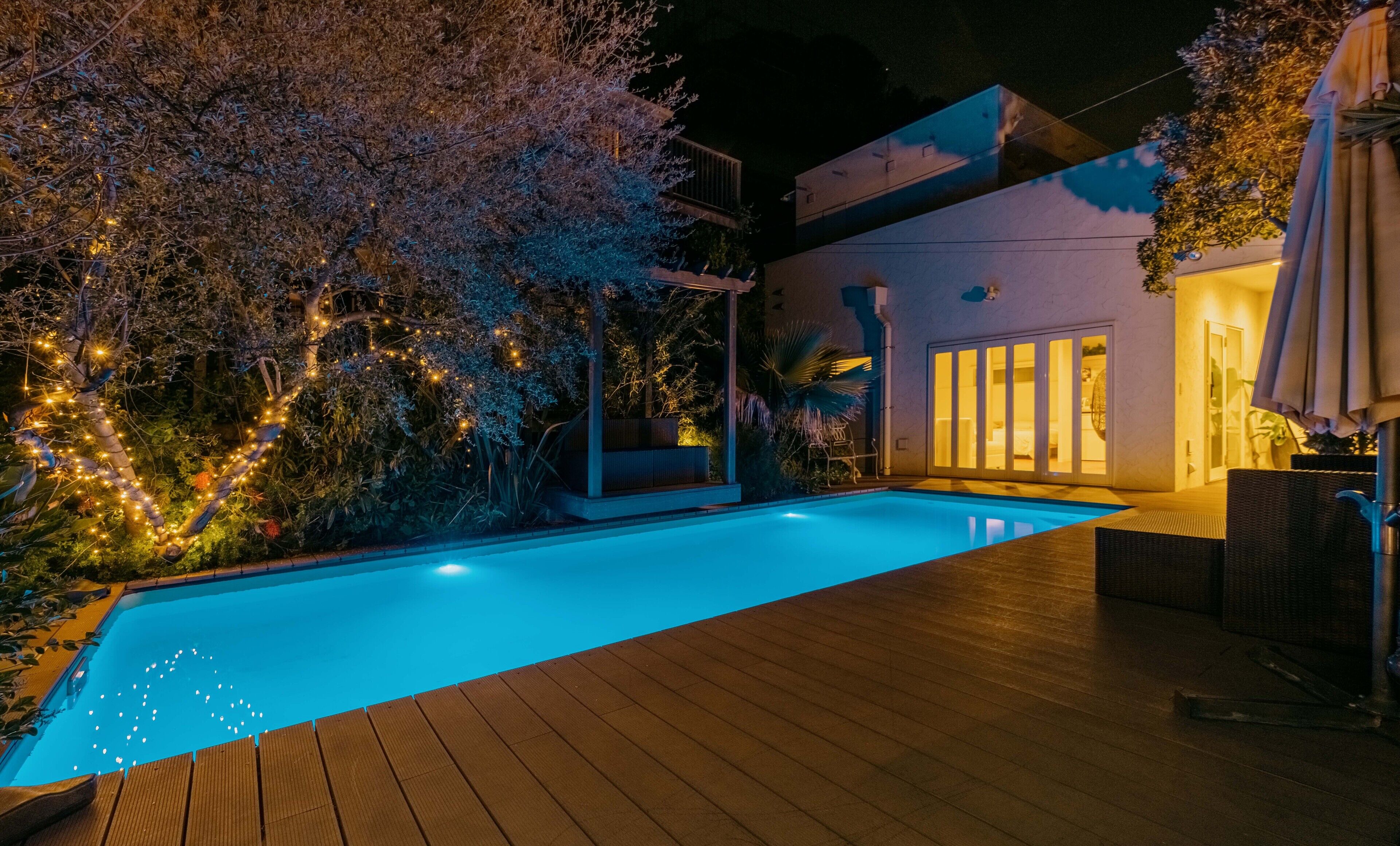 Casablanca Pool House 0*