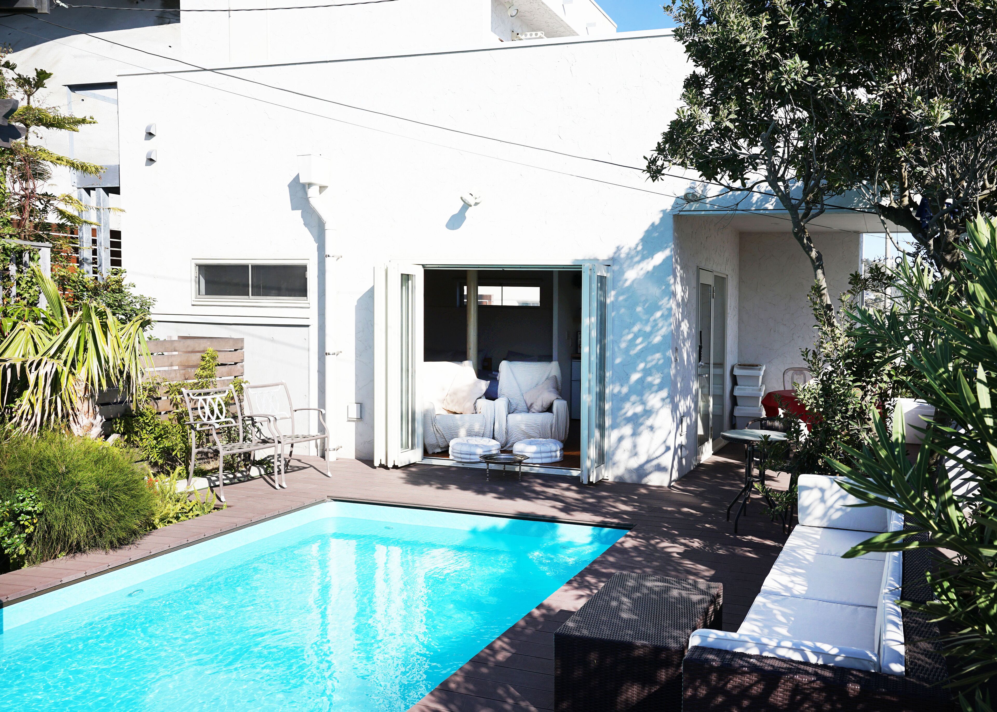 Casablanca Pool House 0*