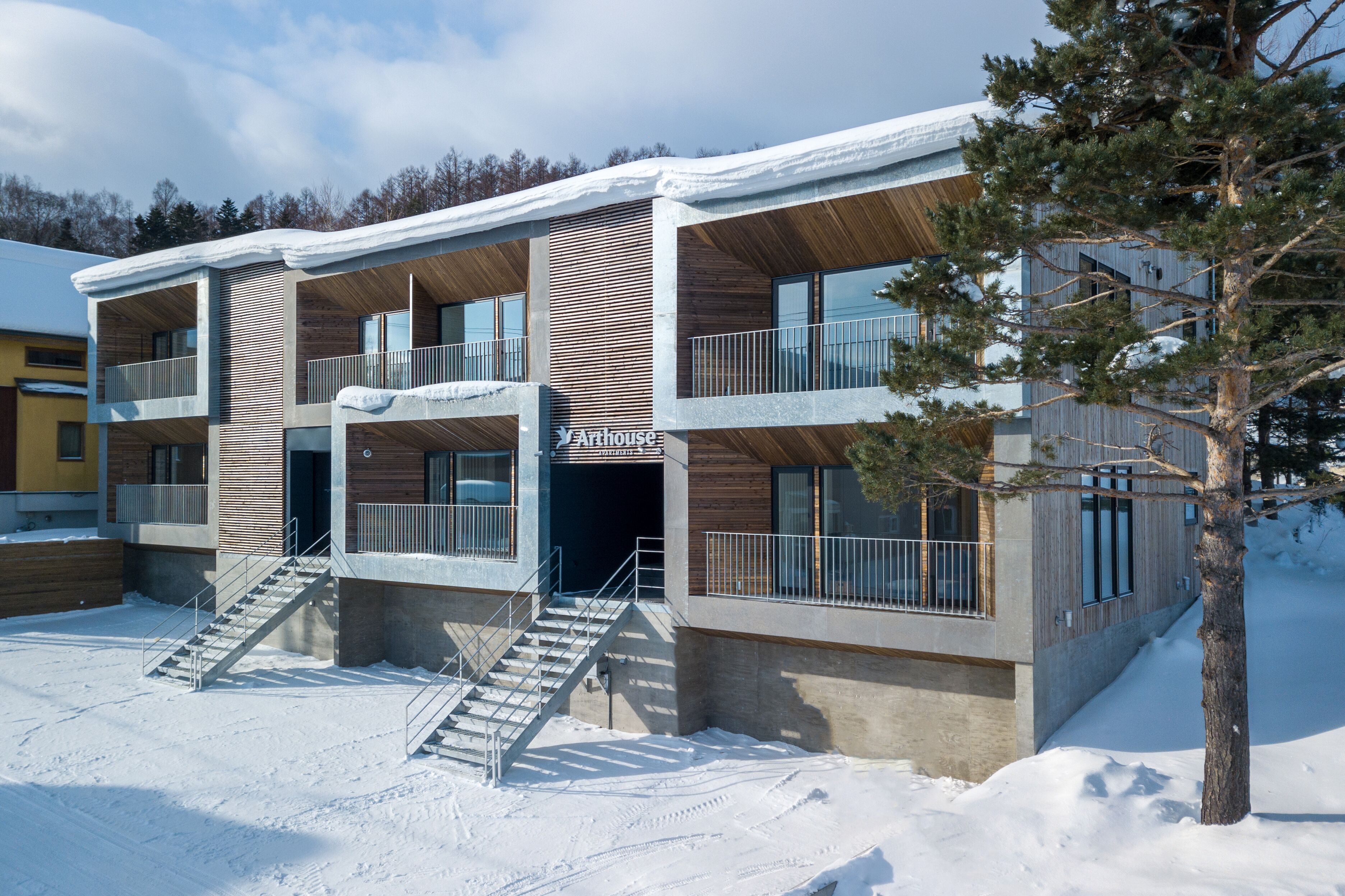 Arthouse by H2 Life 0*