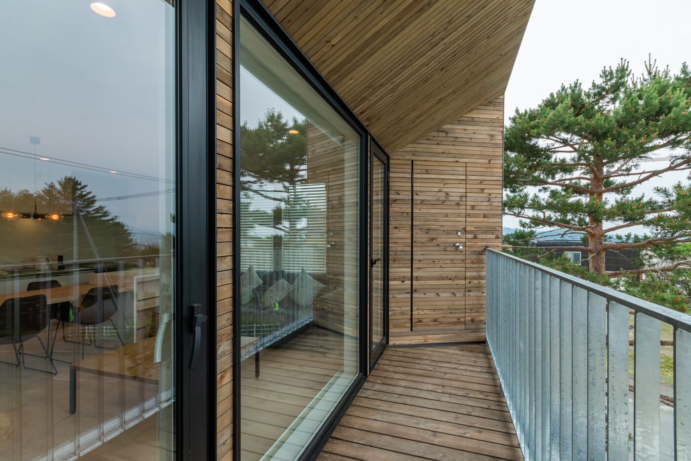 Arthouse by H2 Life 0*