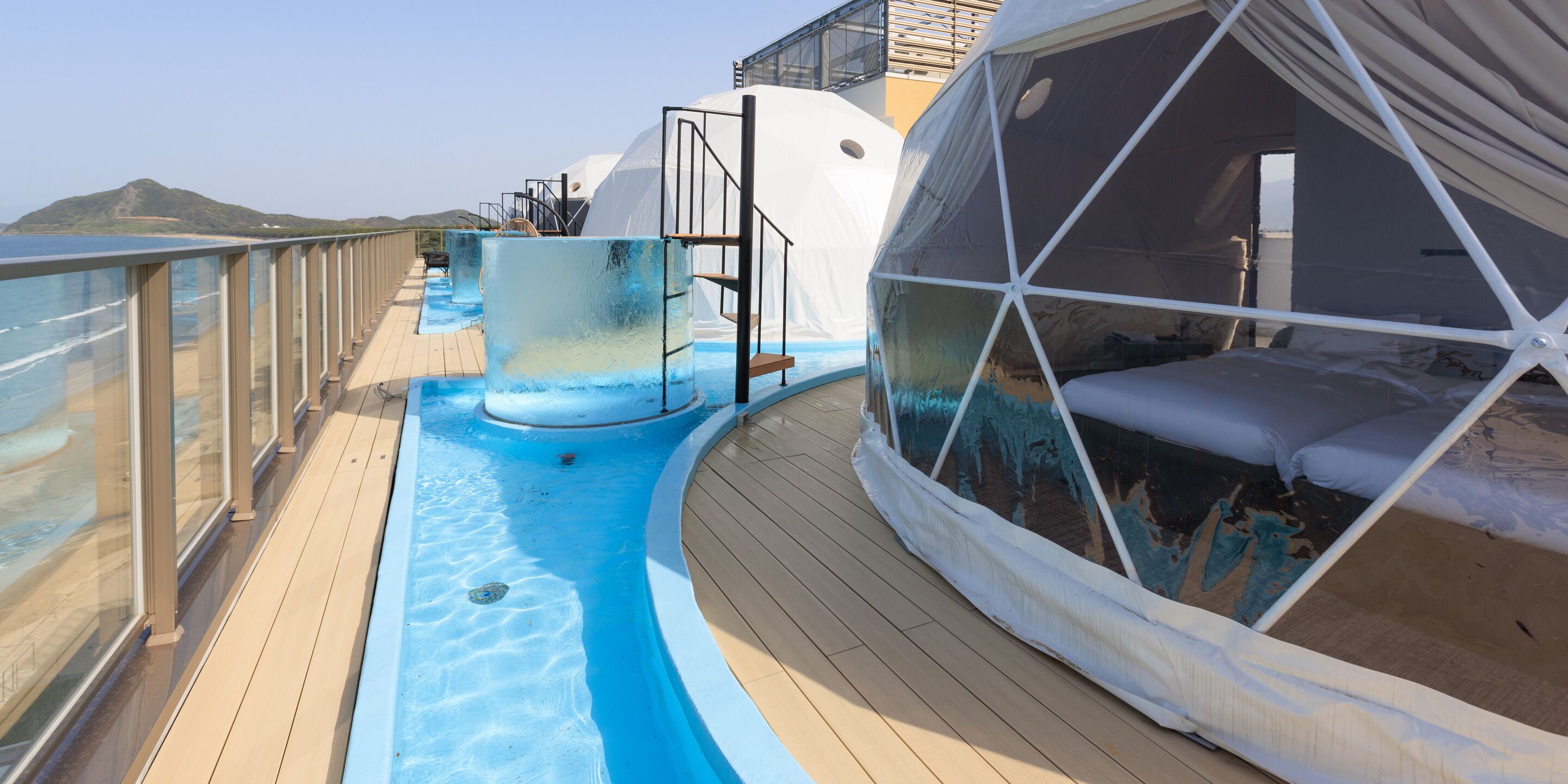 ALBAHOTELANDGLAMPING 3*