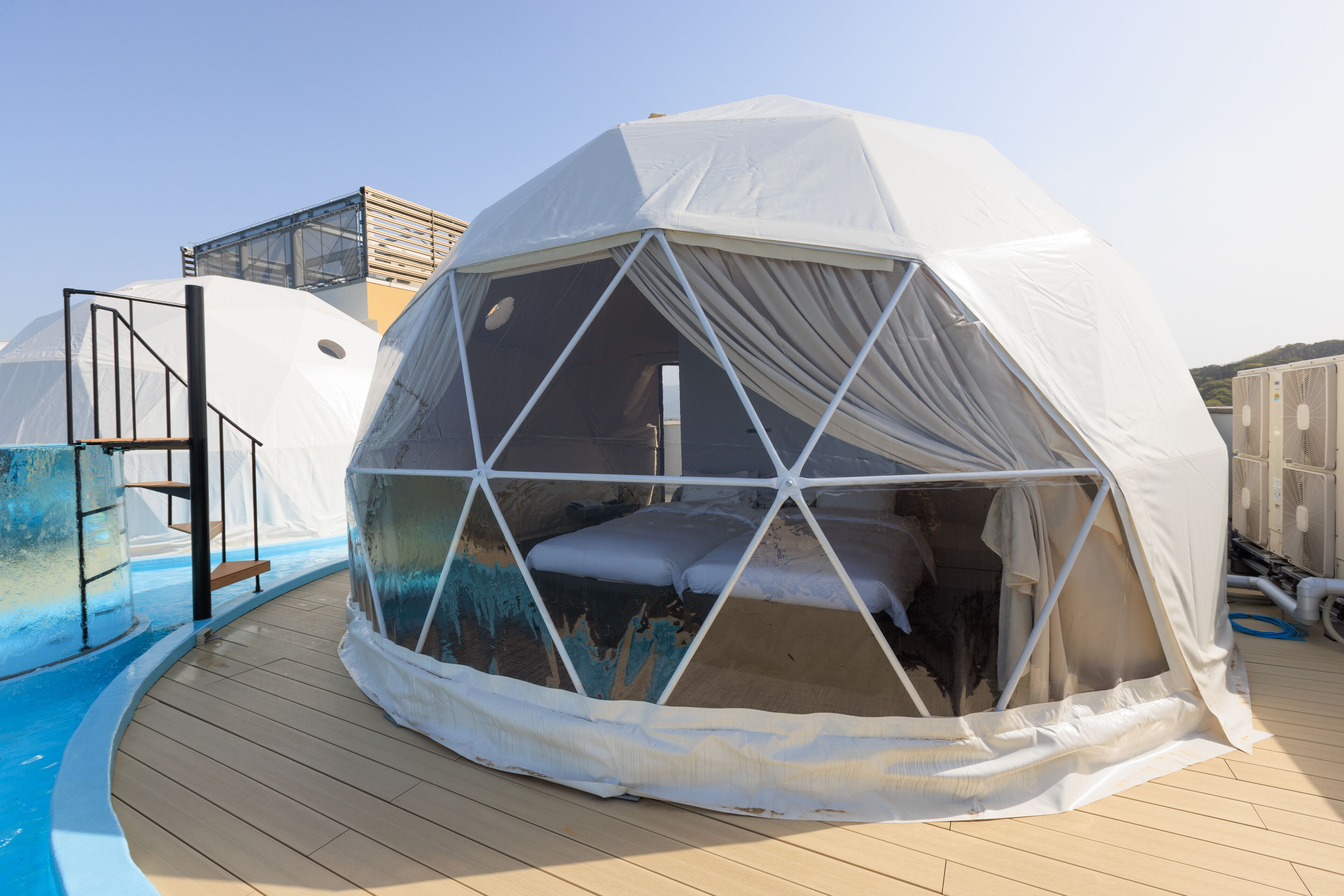 ALBAHOTELANDGLAMPING 3*