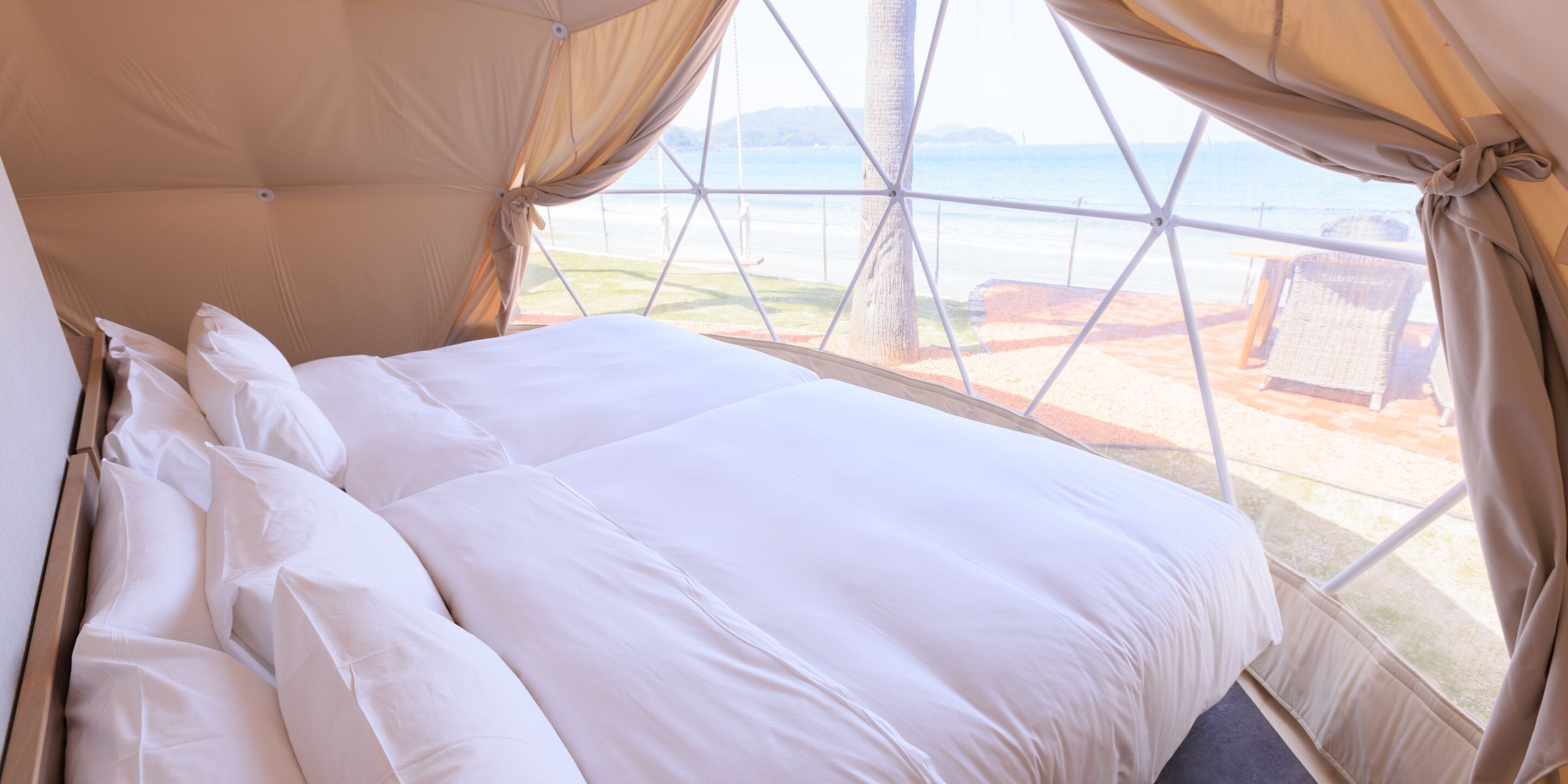 ALBAHOTELANDGLAMPING 3*