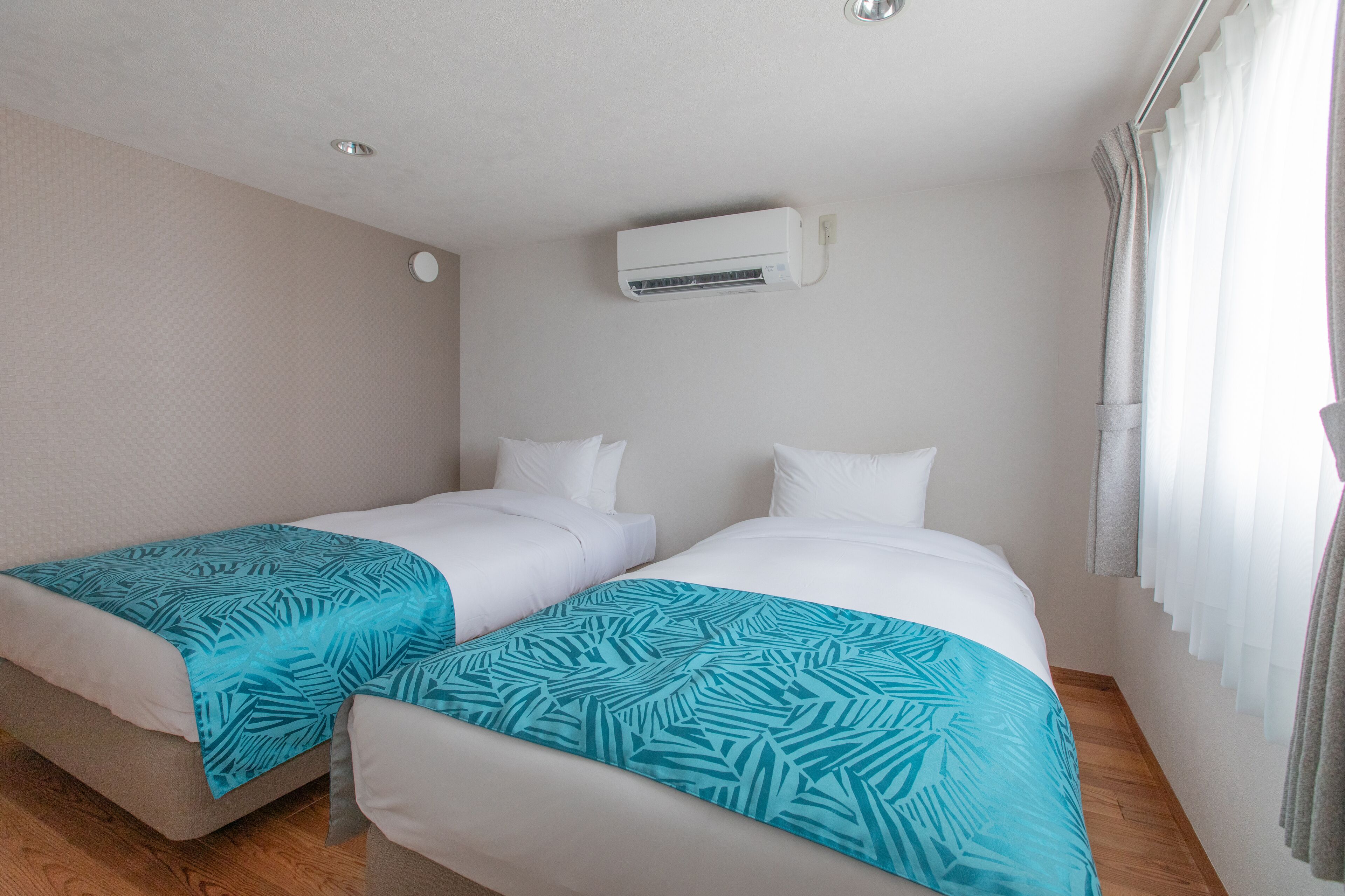 ALBAHOTELANDGLAMPING 3*