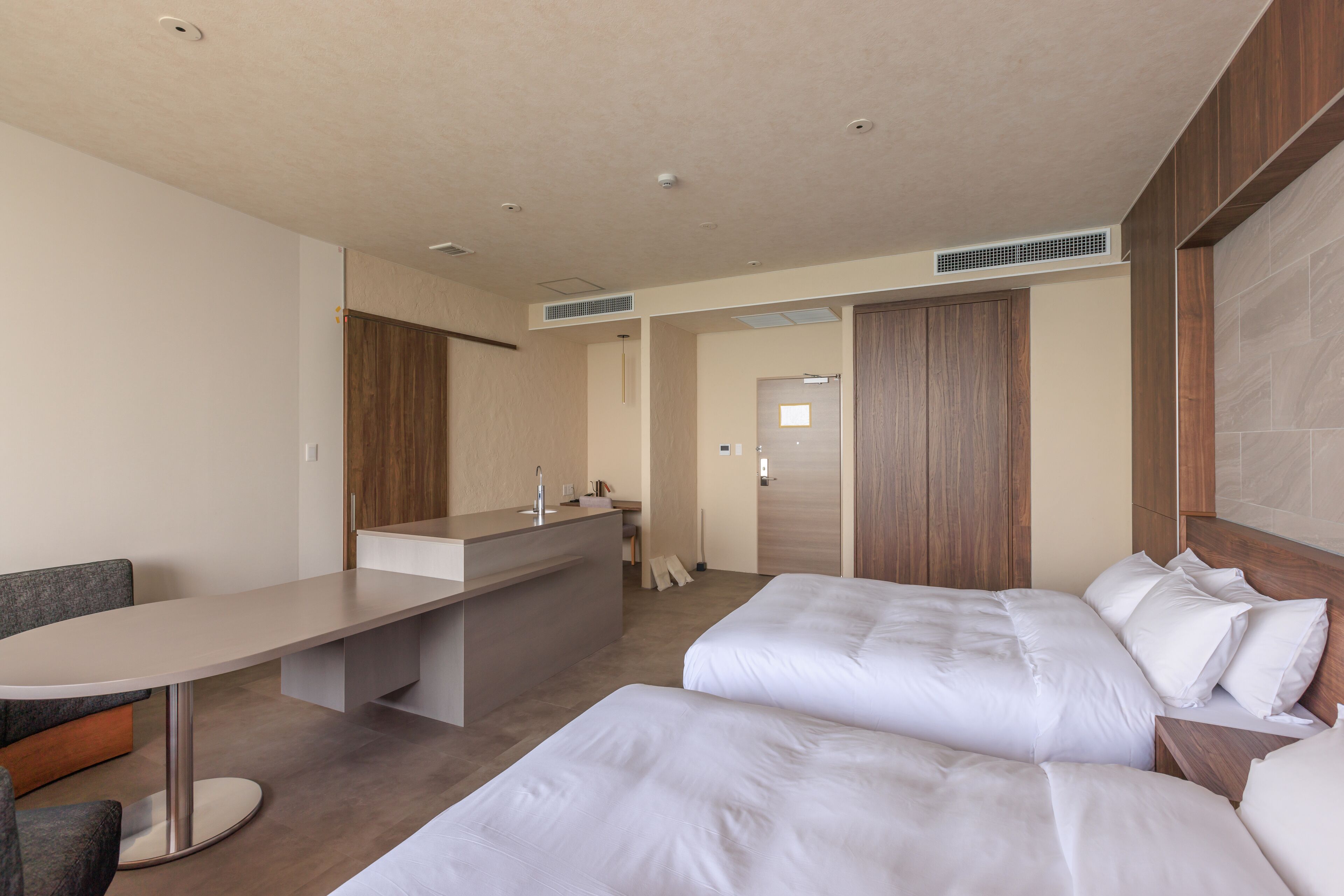 ALBAHOTELANDGLAMPING 3*