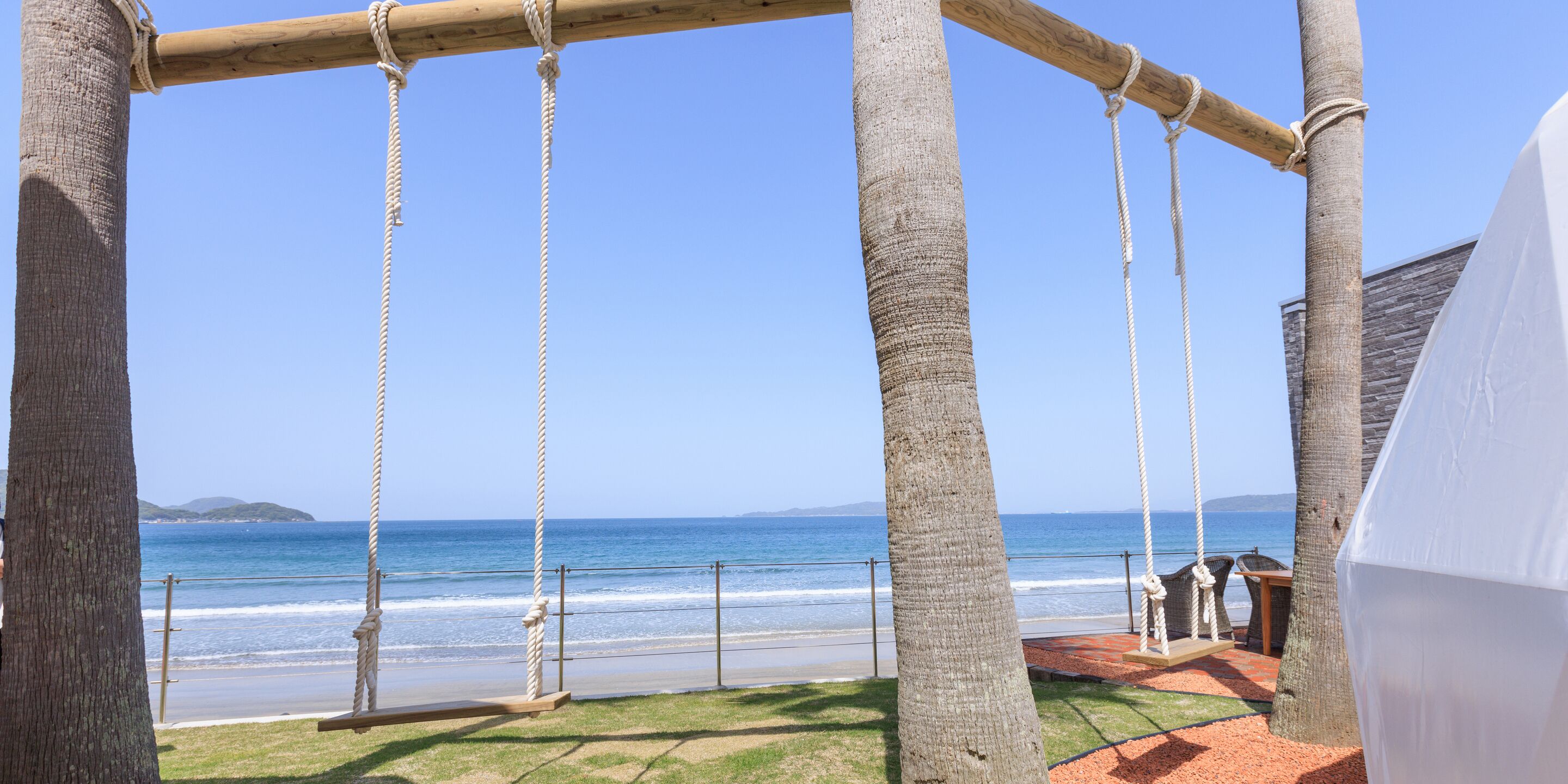 ALBAHOTELANDGLAMPING 3*
