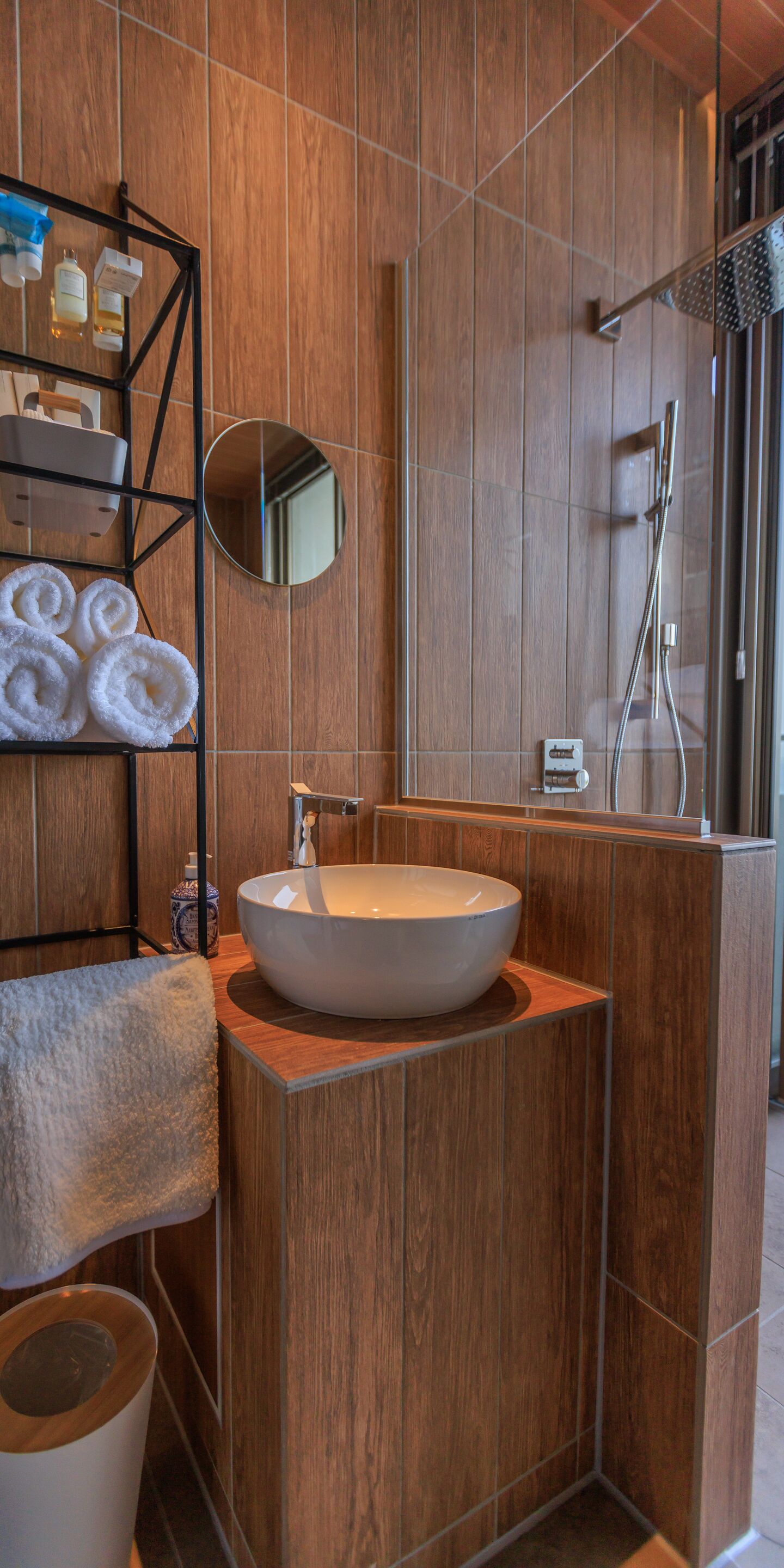 ALBAHOTELANDGLAMPING 3*