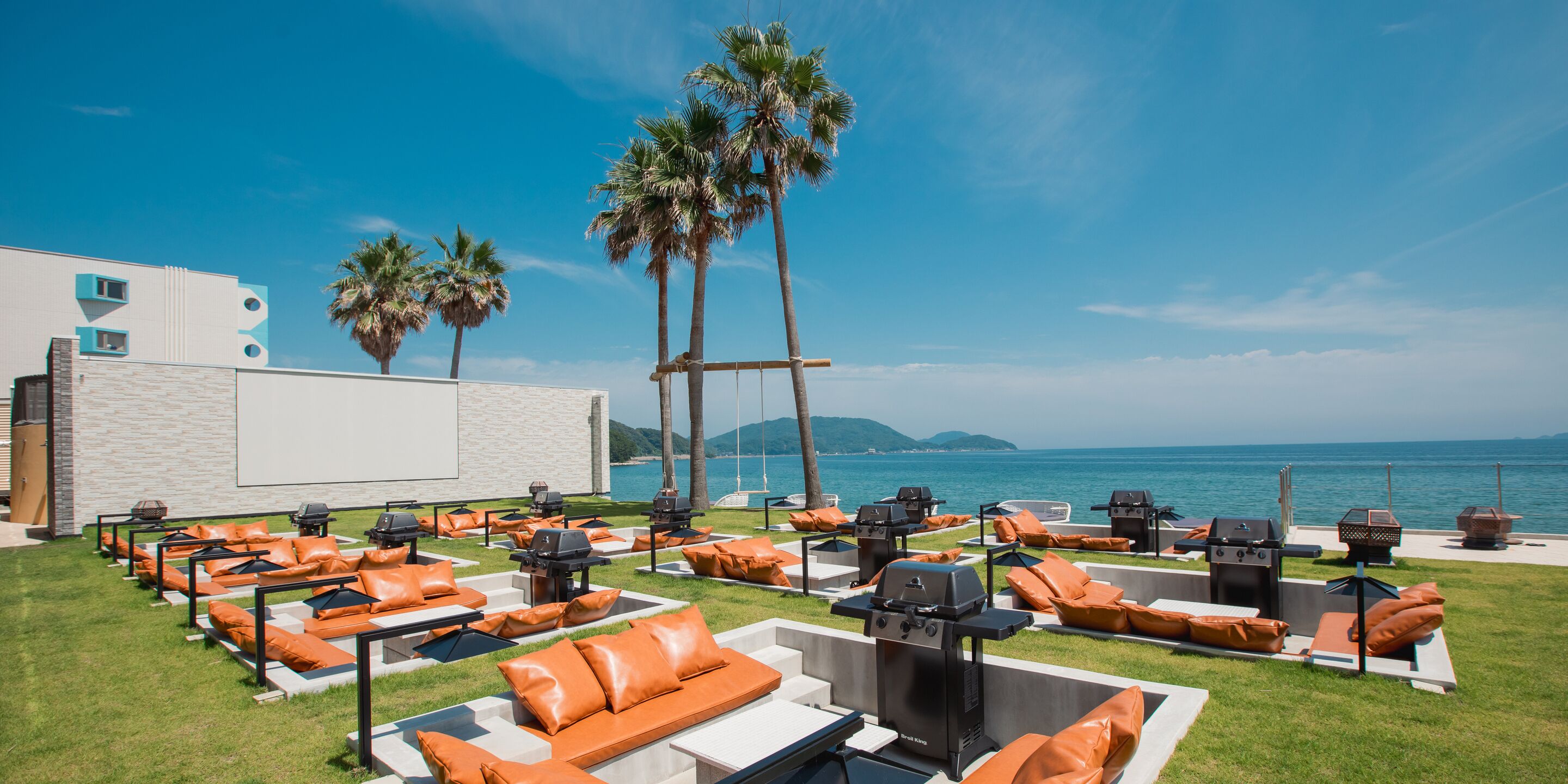 ALBAHOTELANDGLAMPING 3*