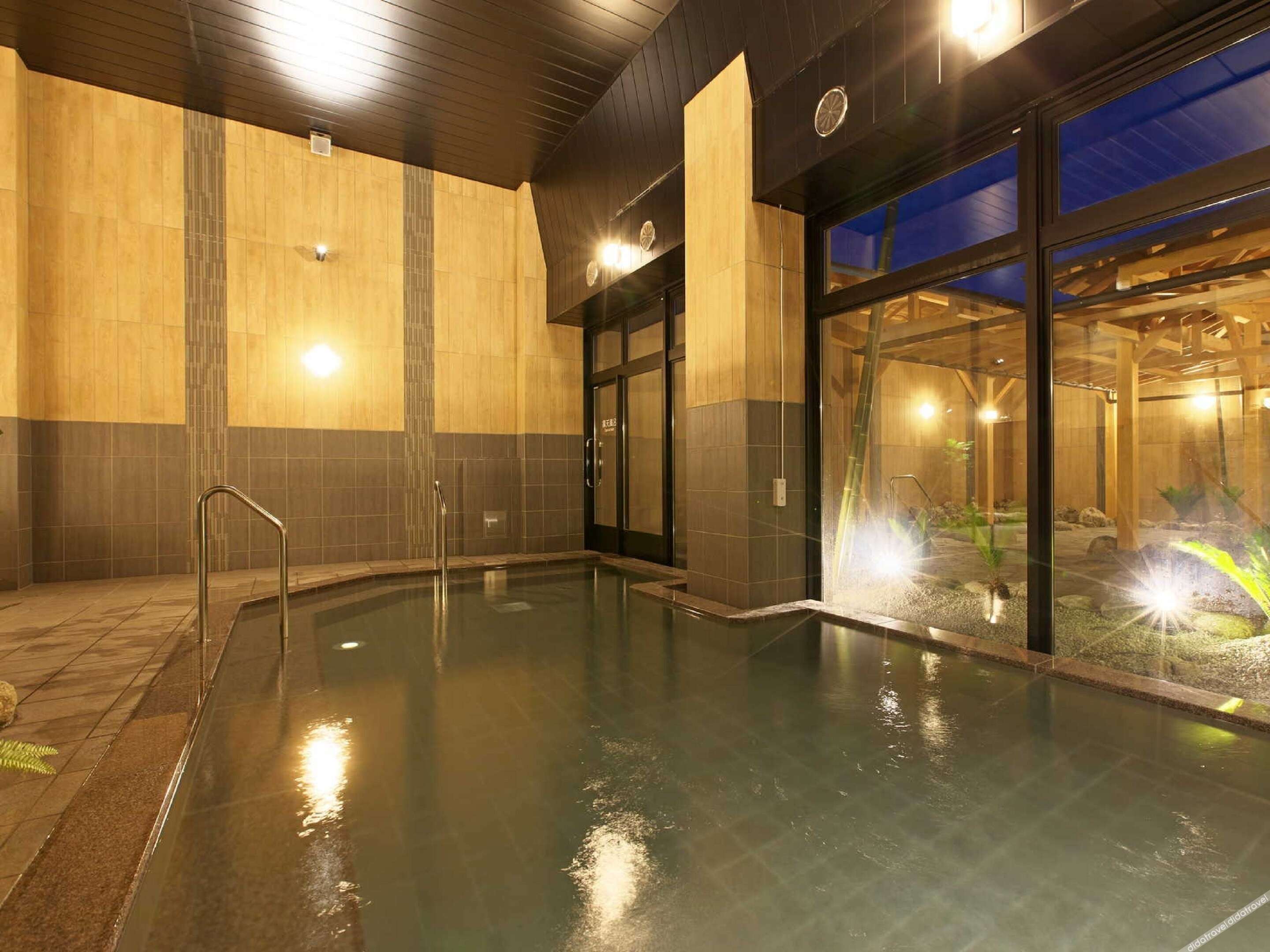 Hotel Route Inn Grand Chichibu 2*