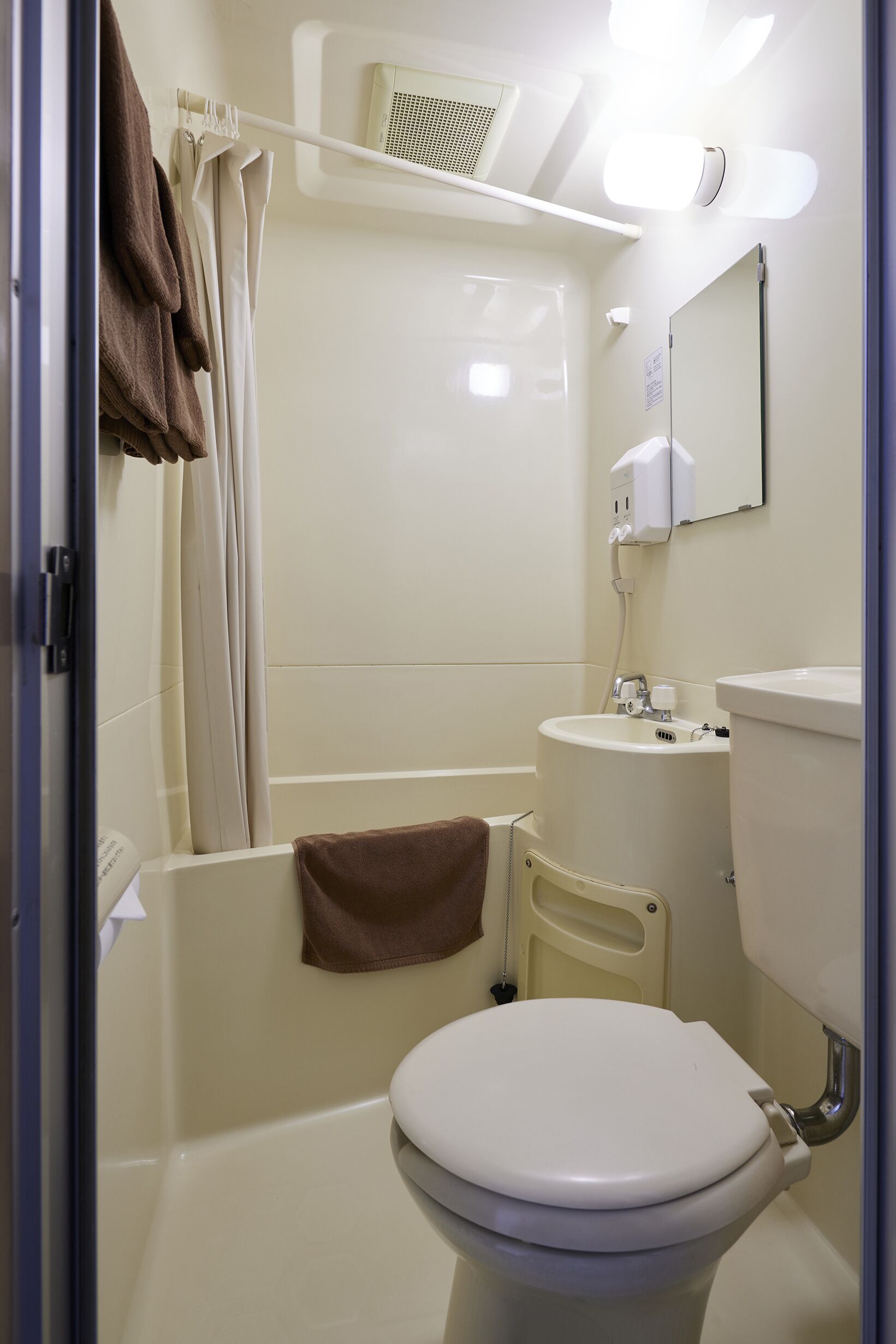 Hotel Noble Iiyama 2*