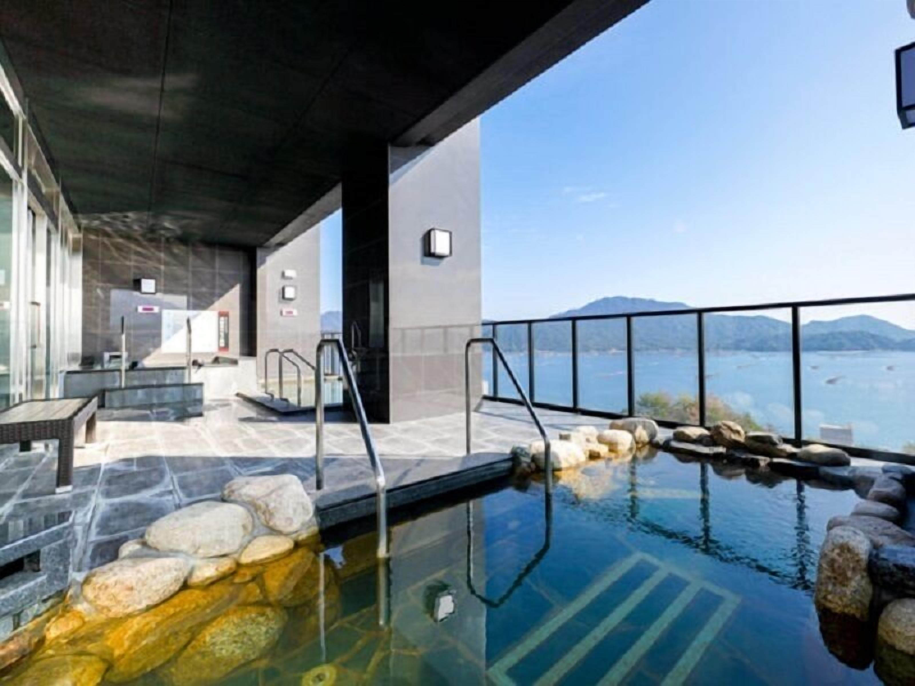 Livemax Resort Miyahama Onsen-ocean 2*