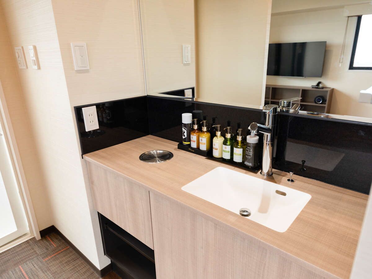 Livemax Resort Miyahama Onsen-ocean 2*