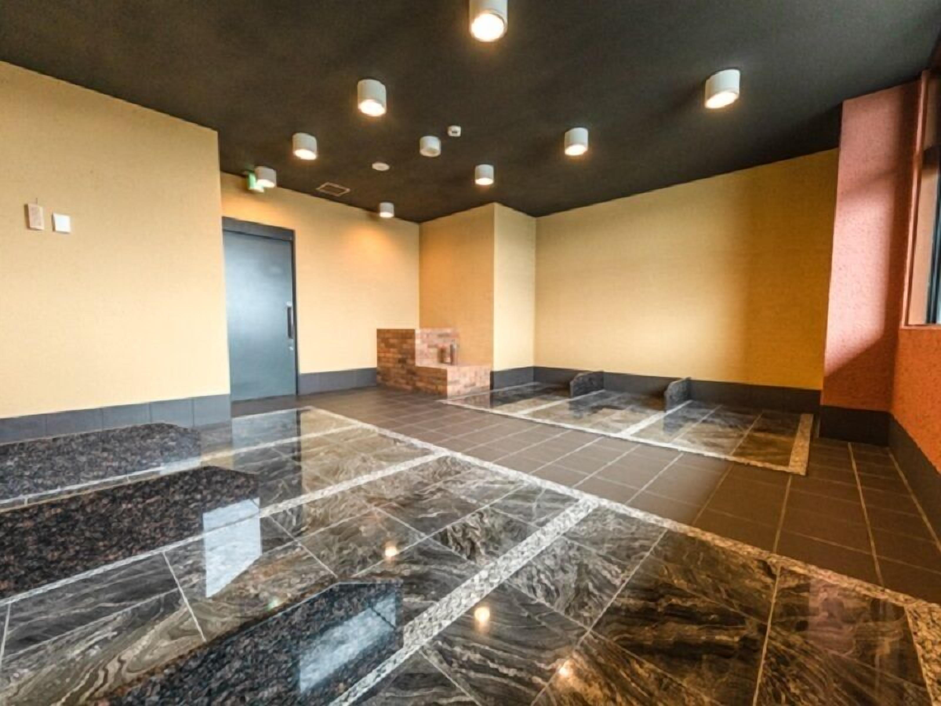 Livemax Resort Miyahama Onsen-ocean 2*
