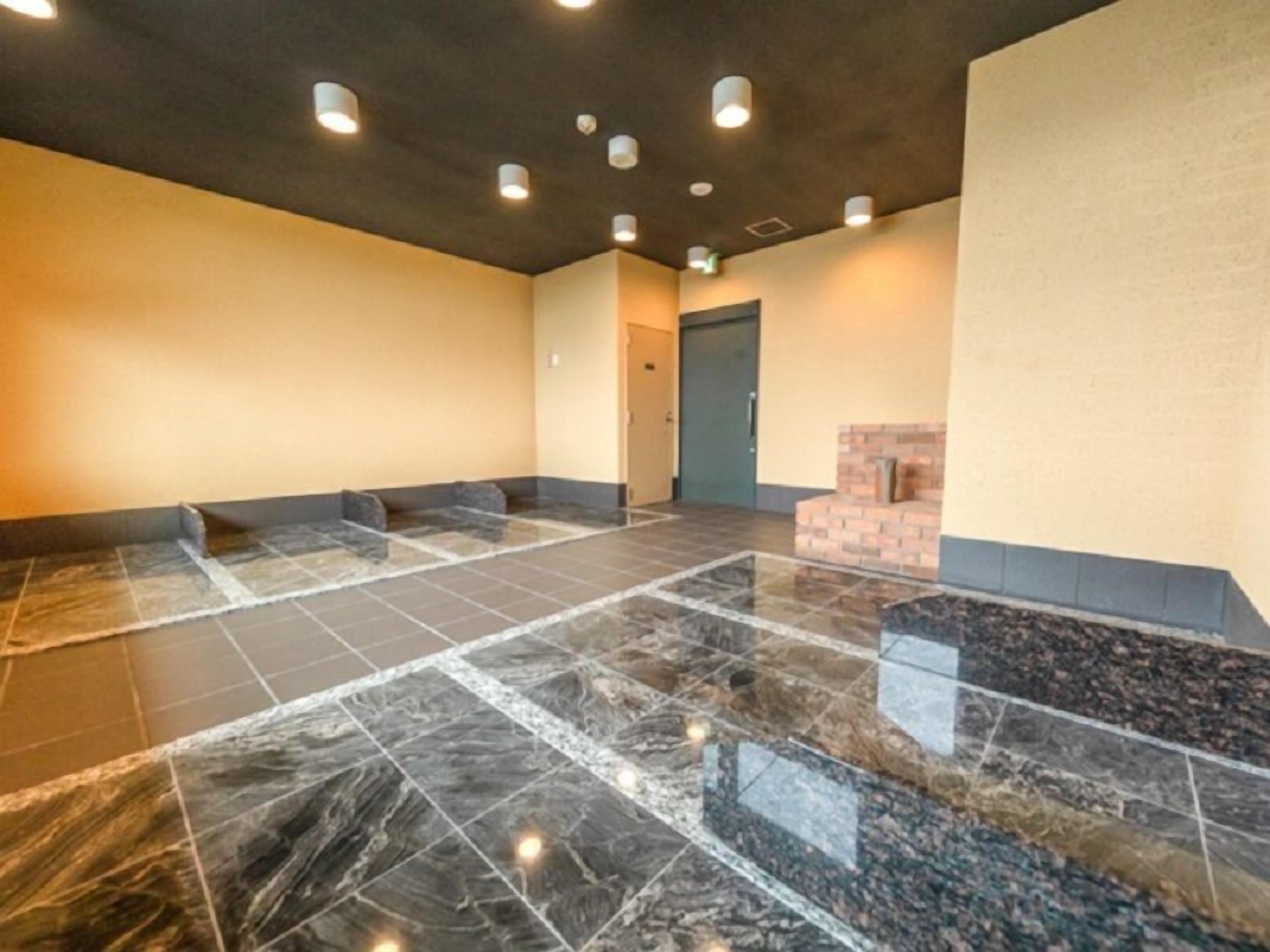 Livemax Resort Miyahama Onsen-ocean 2*