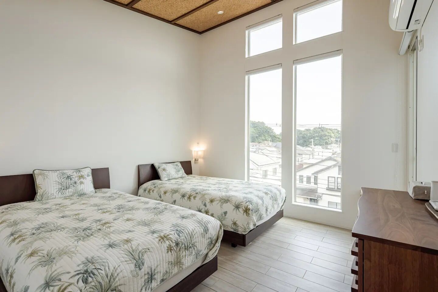 Hale Kotsubo 4*