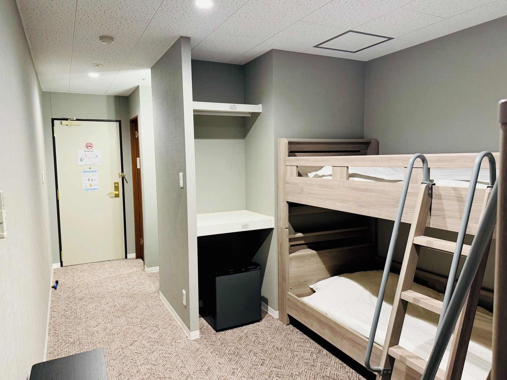 BANDE HOTEL in NAMBA 2*