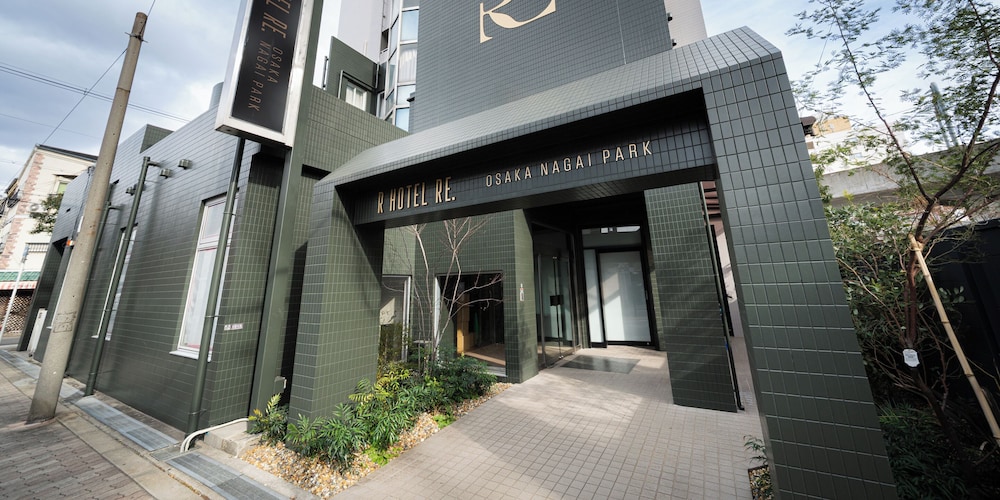 R HOTEL RE.OSAKA NAGAI PARK 2*