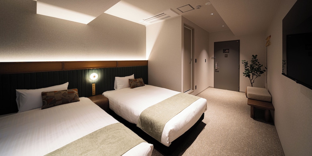 R HOTEL RE.OSAKA NAGAI PARK 2*