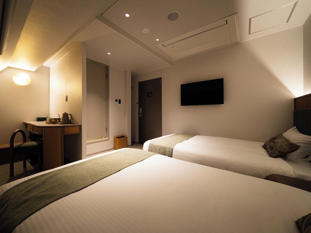 R HOTEL RE.OSAKA NAGAI PARK 2*