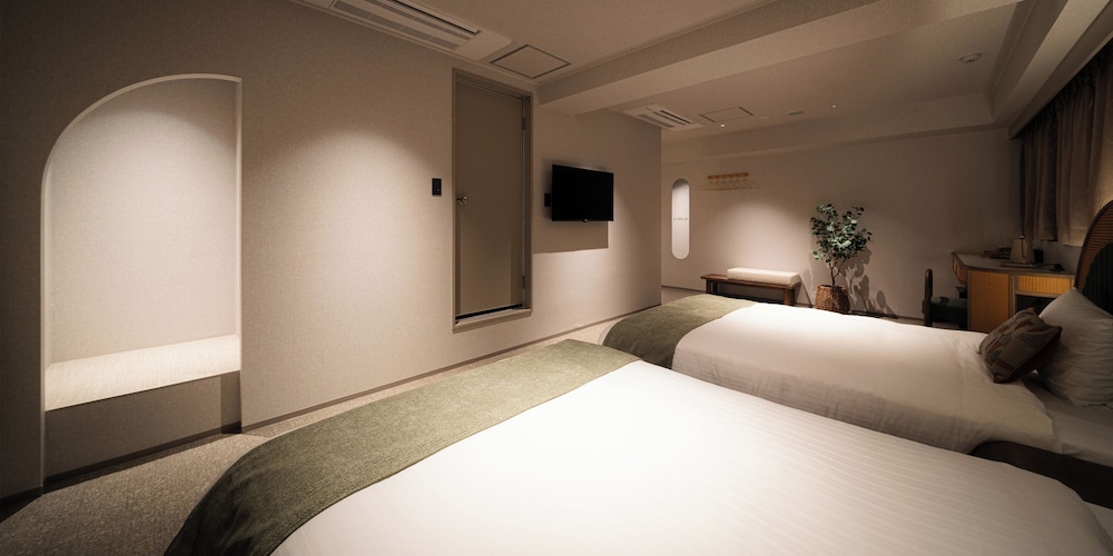 R HOTEL RE.OSAKA NAGAI PARK 2*
