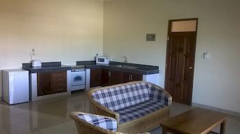 Nightingale Apartments 3*