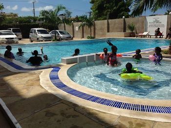 Nightingale Apartments 3*
