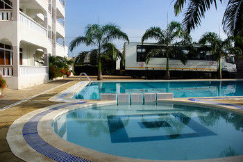 Nightingale Apartments 3*