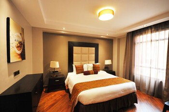 LONGONOT PLACE SUITES - Nairobi, City Centre CBD 0*