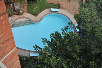 LONGONOT PLACE SUITES - Nairobi, City Centre CBD 0*