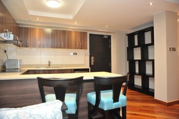 LONGONOT PLACE SUITES - Nairobi, City Centre CBD 0*