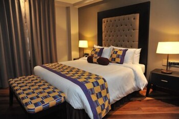 LONGONOT PLACE SUITES - Nairobi, City Centre CBD 0*