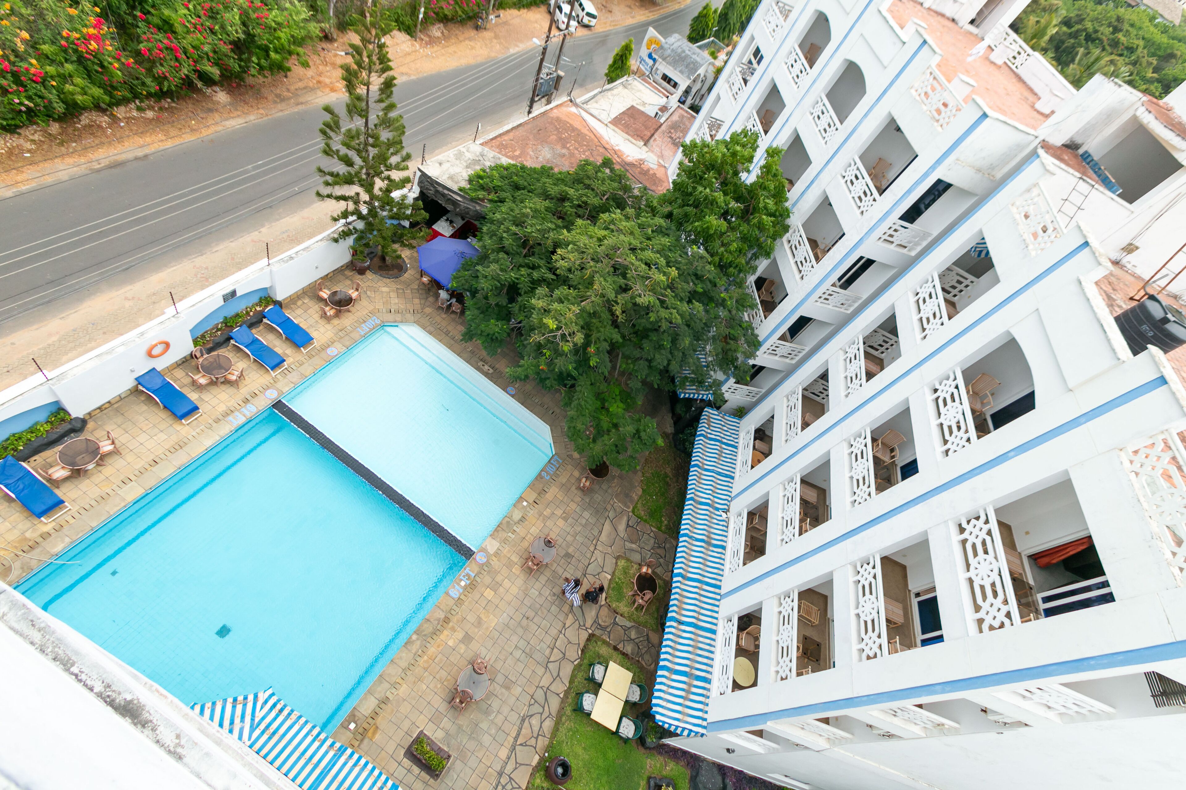 Sunrise Resort Apartments & Spa 4*