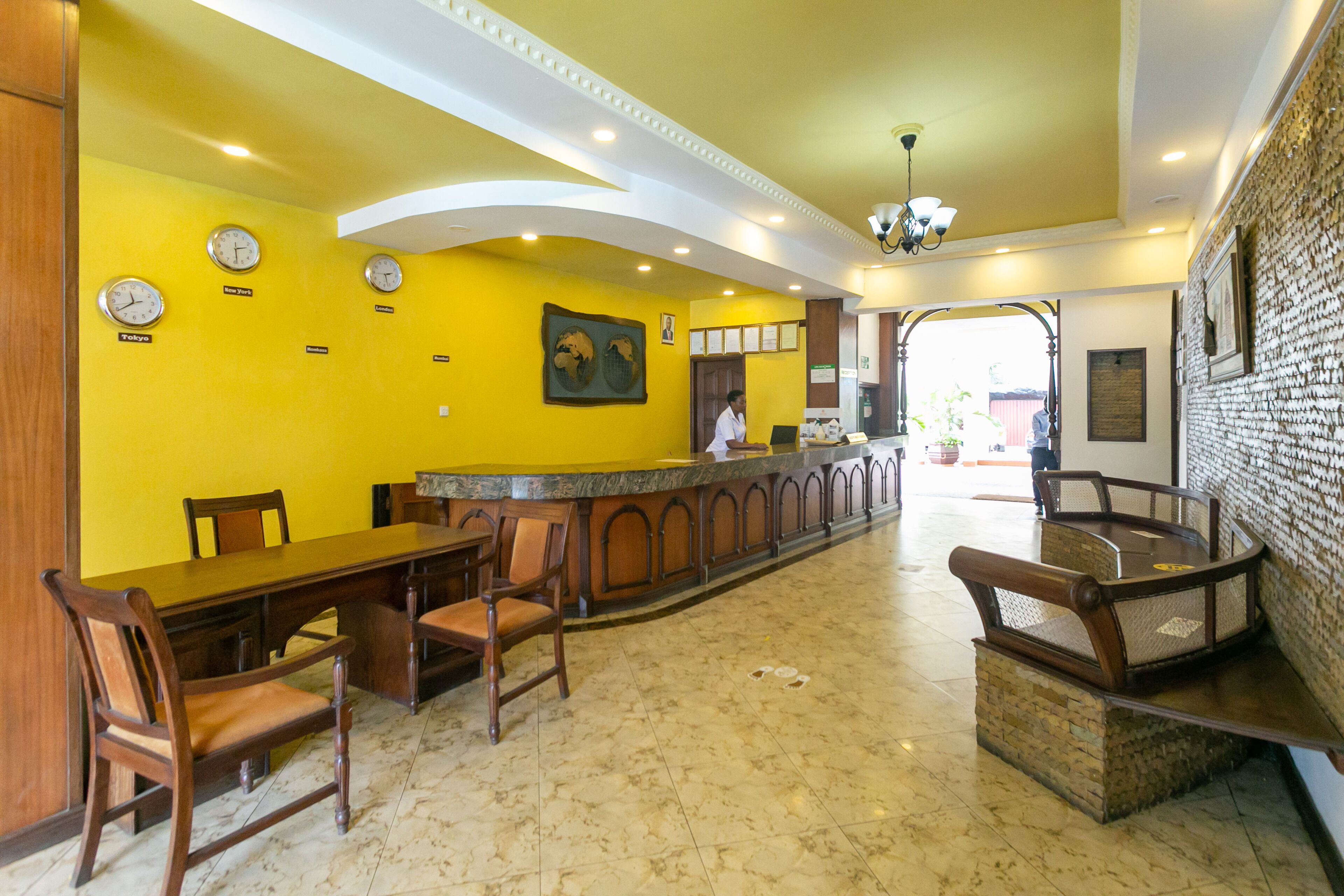 Sunrise Resort Apartments & Spa 4*