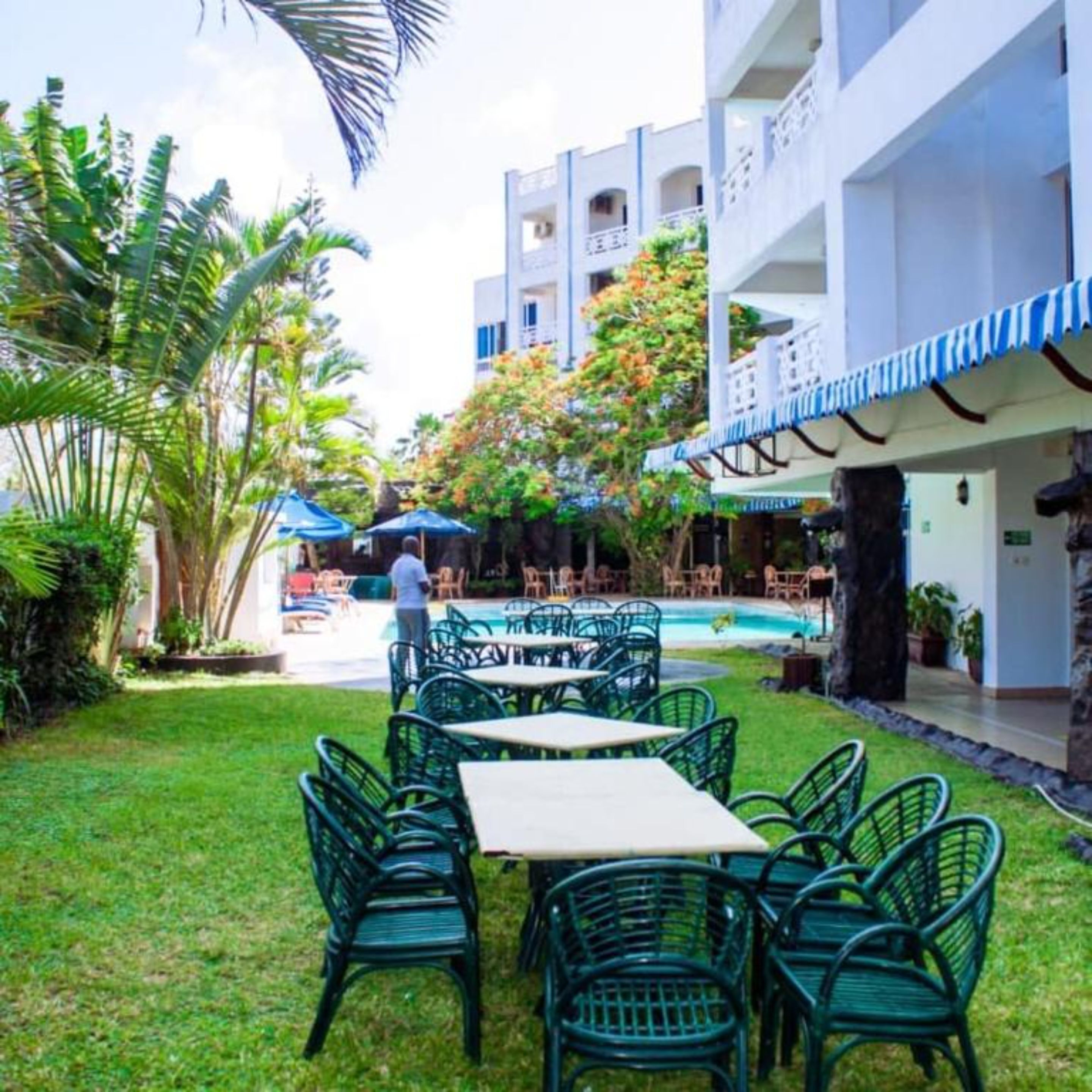 Sunrise Resort Apartments & Spa 4*