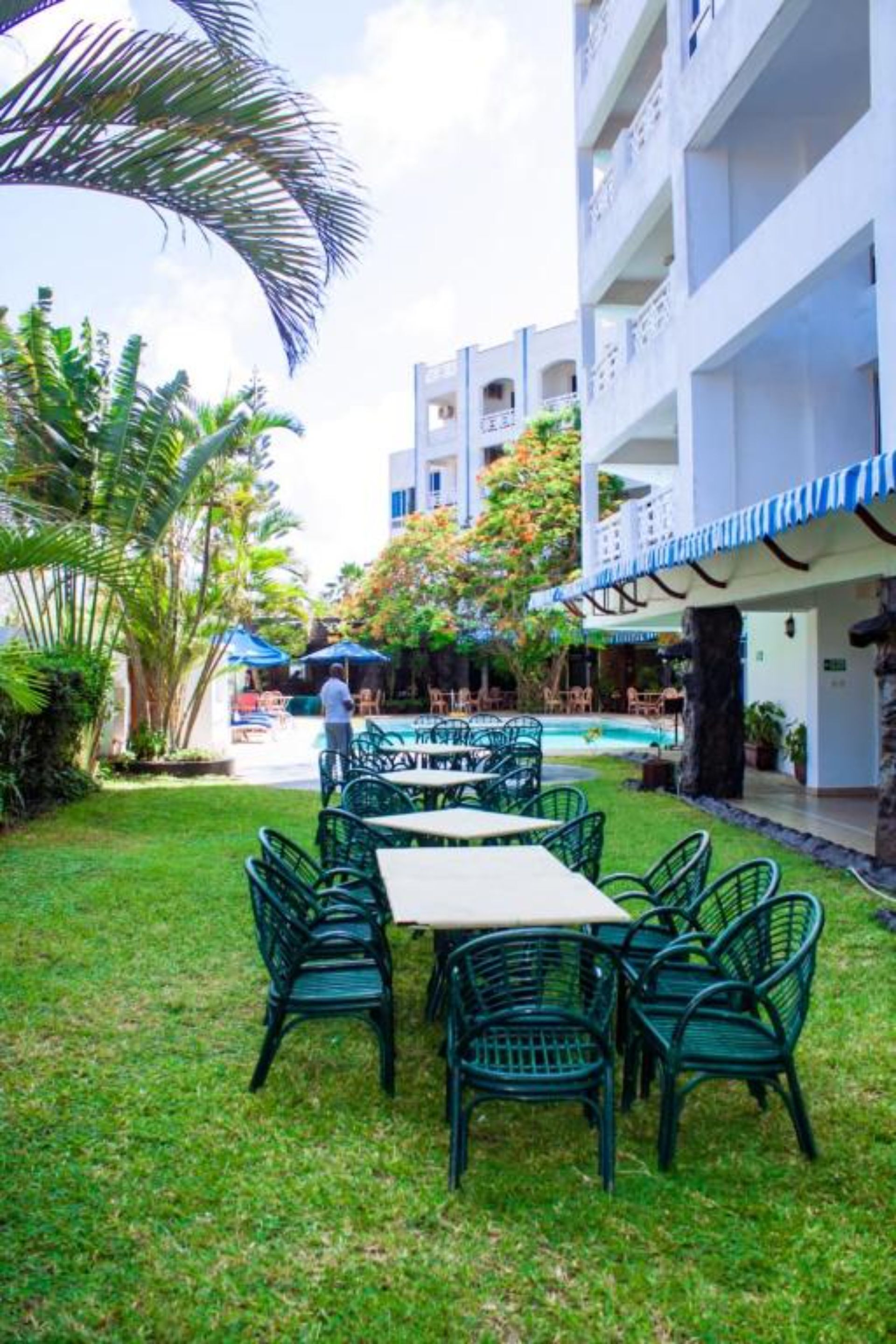 Sunrise Resort Apartments & Spa 4*