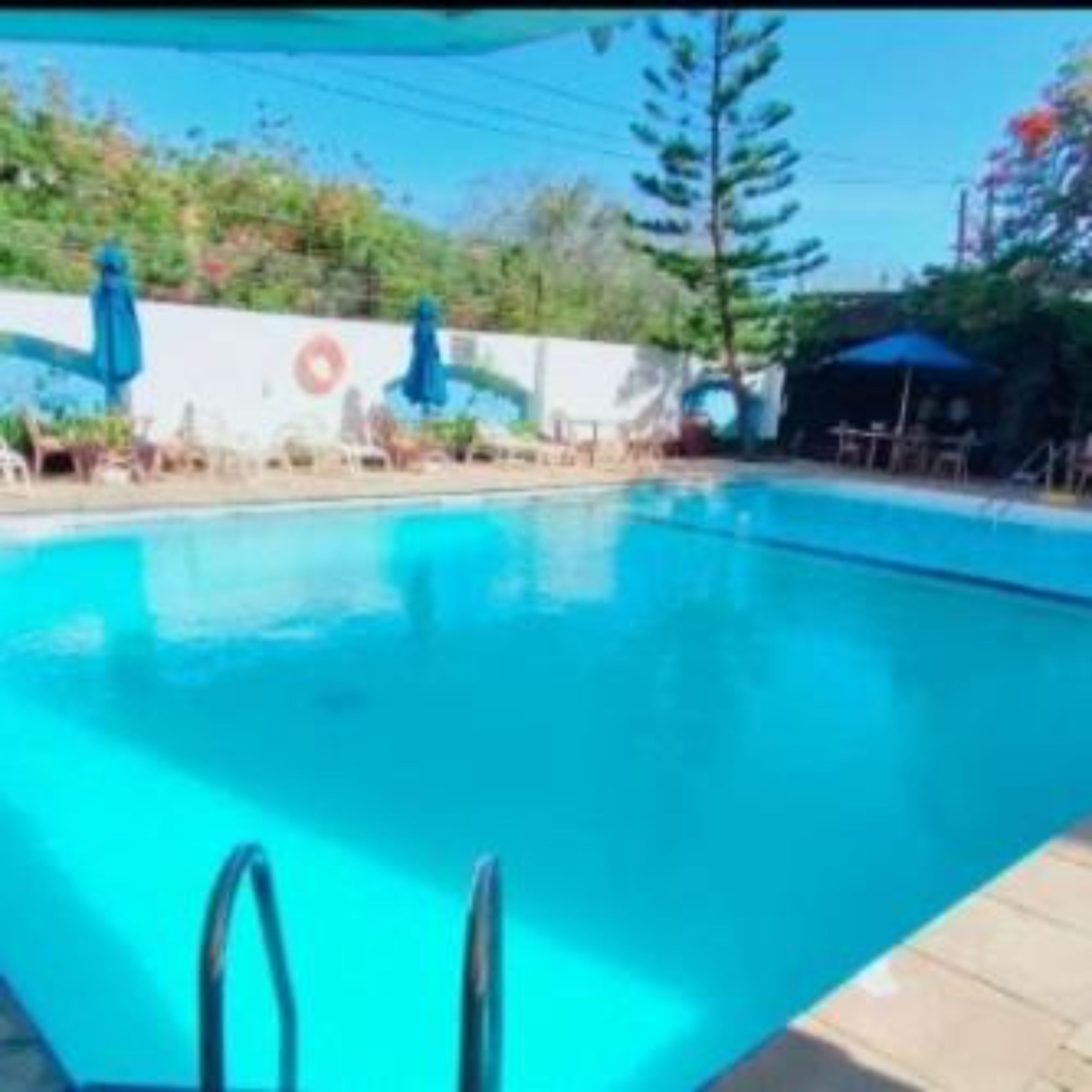 Sunrise Resort Apartments & Spa 4*