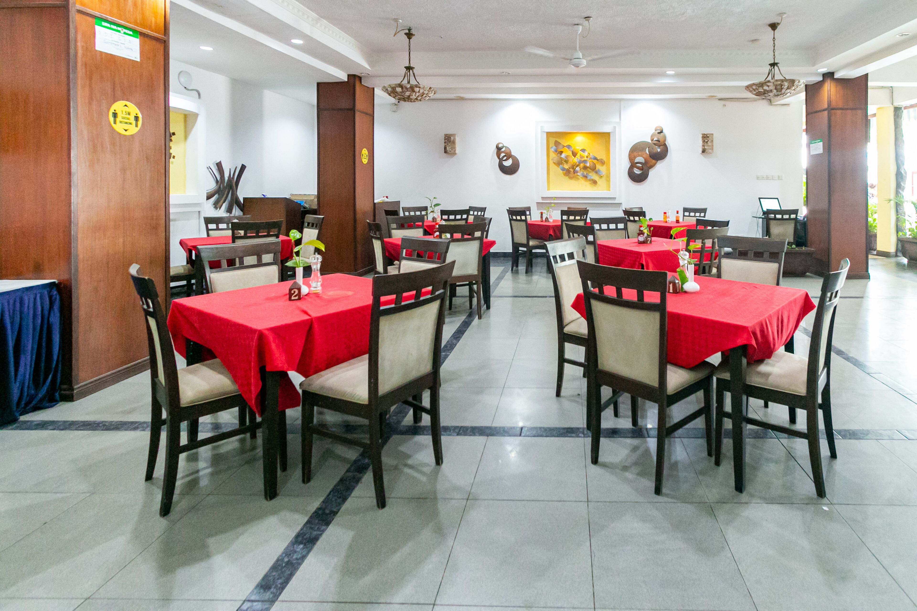 Sunrise Resort Apartments & Spa 4*