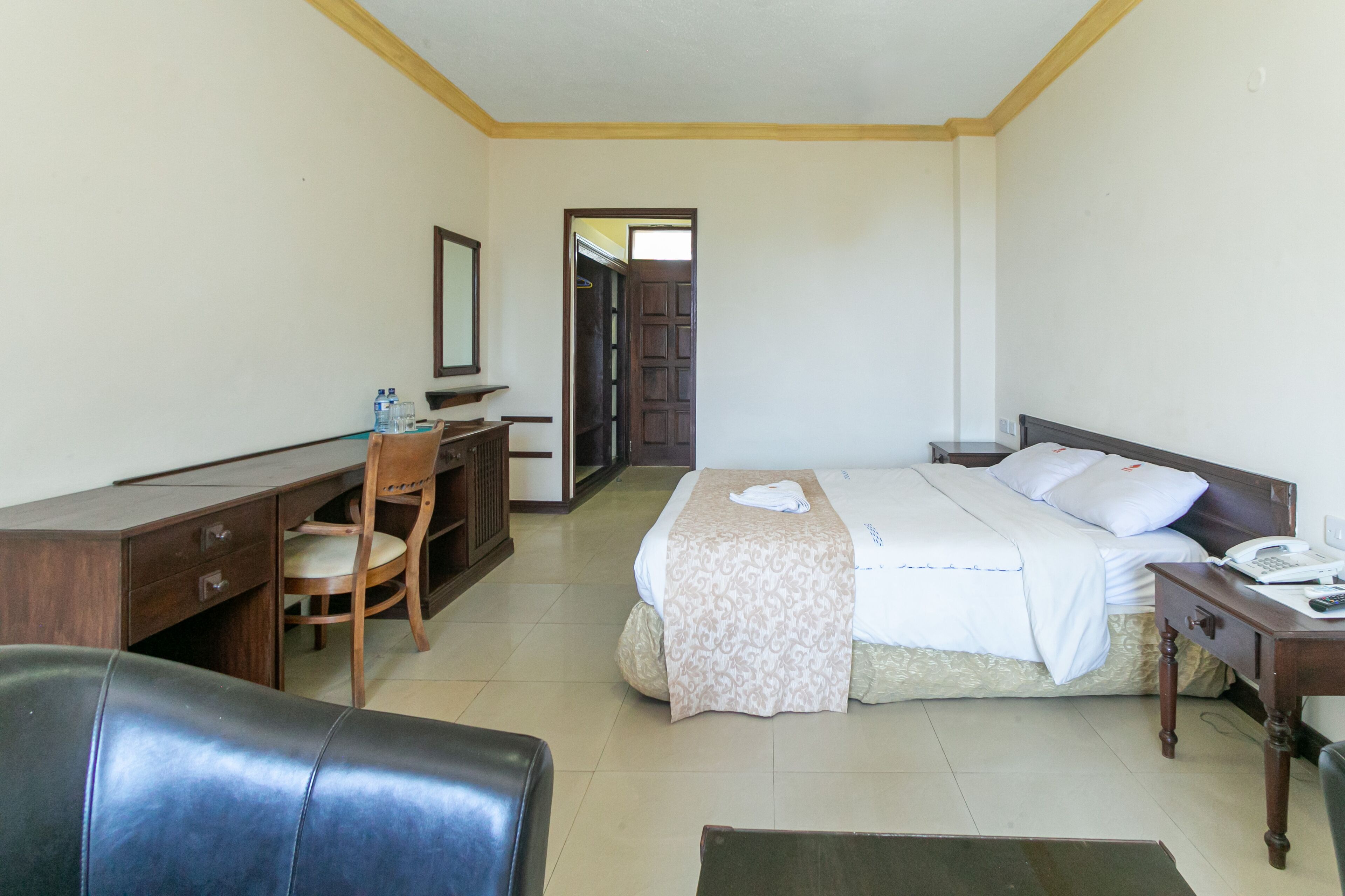 Sunrise Resort Apartments & Spa 4*